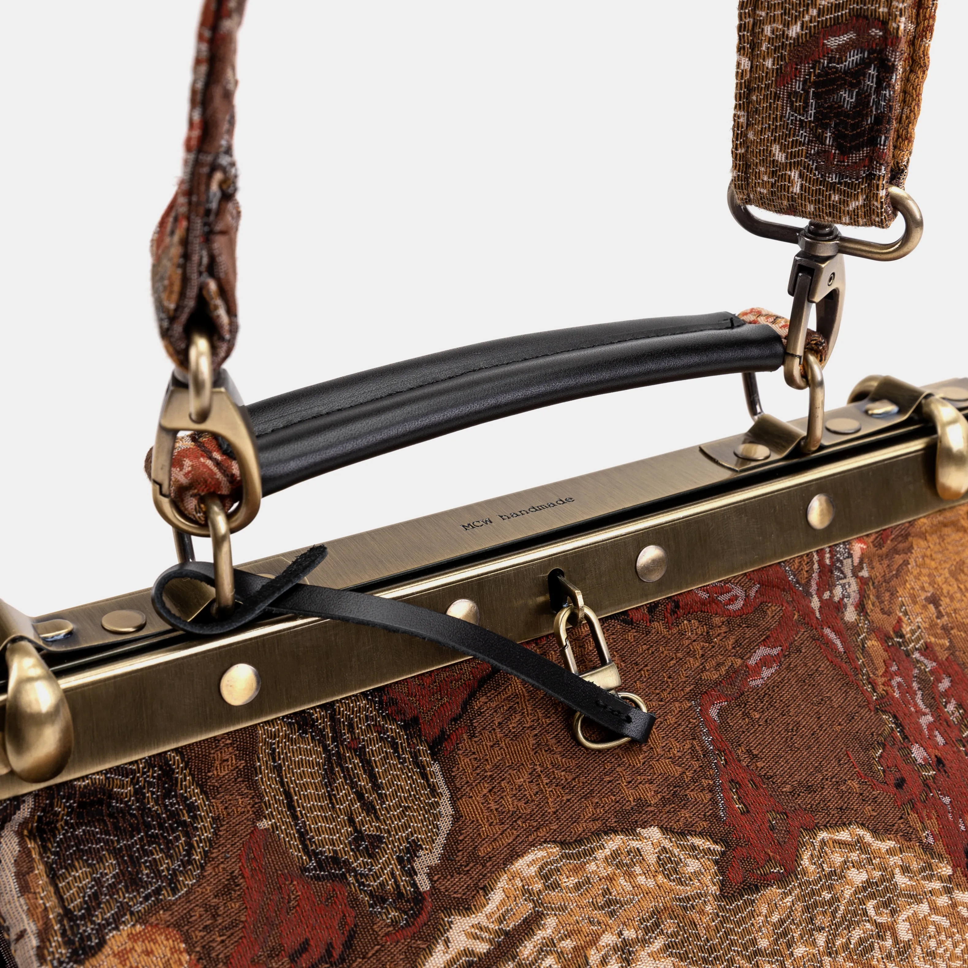 Abstract Brown Vivienne Carpet Purse Gladstone Bag - Image 6