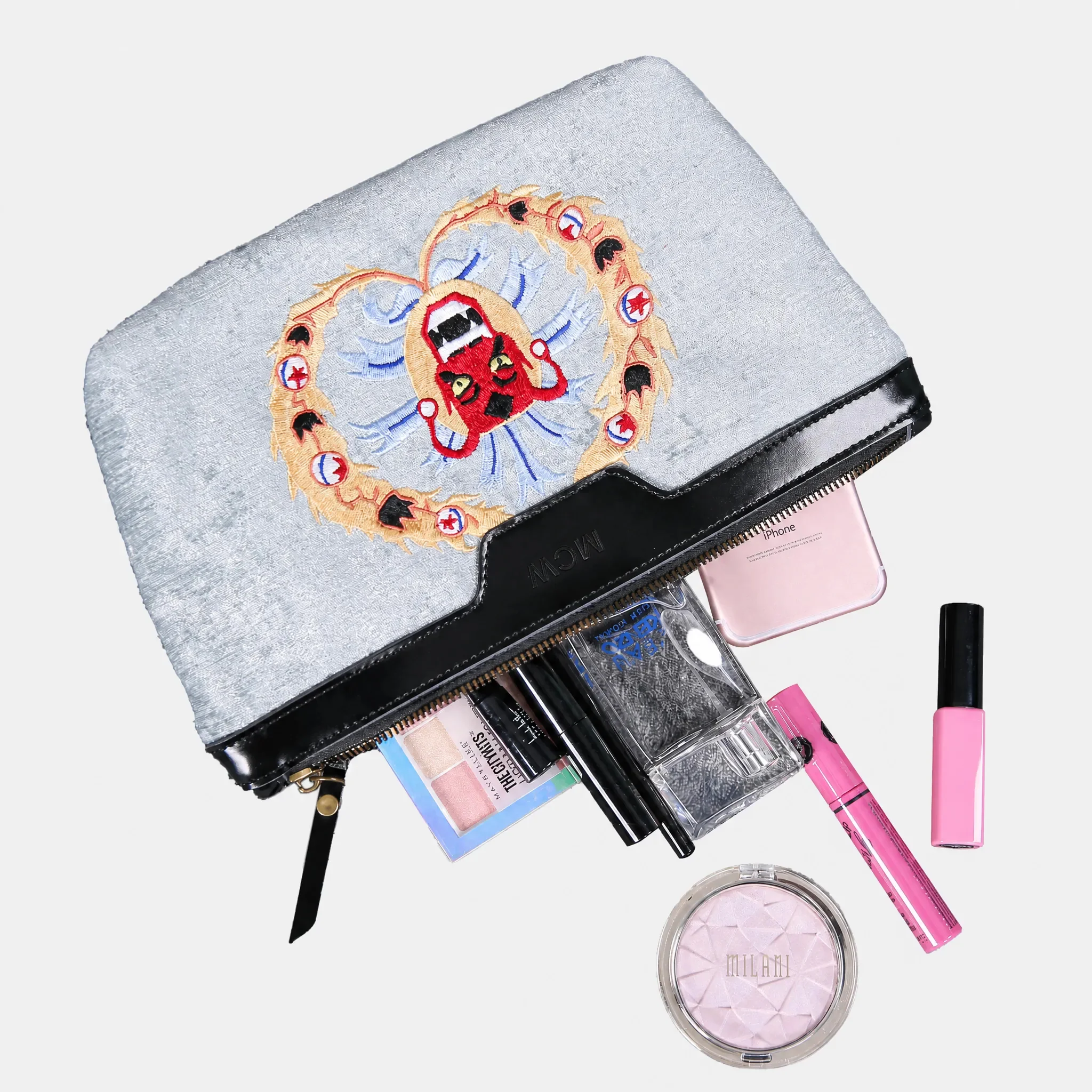 AHS the Devils Mouth Carpet Makeup Bag - Image 2
