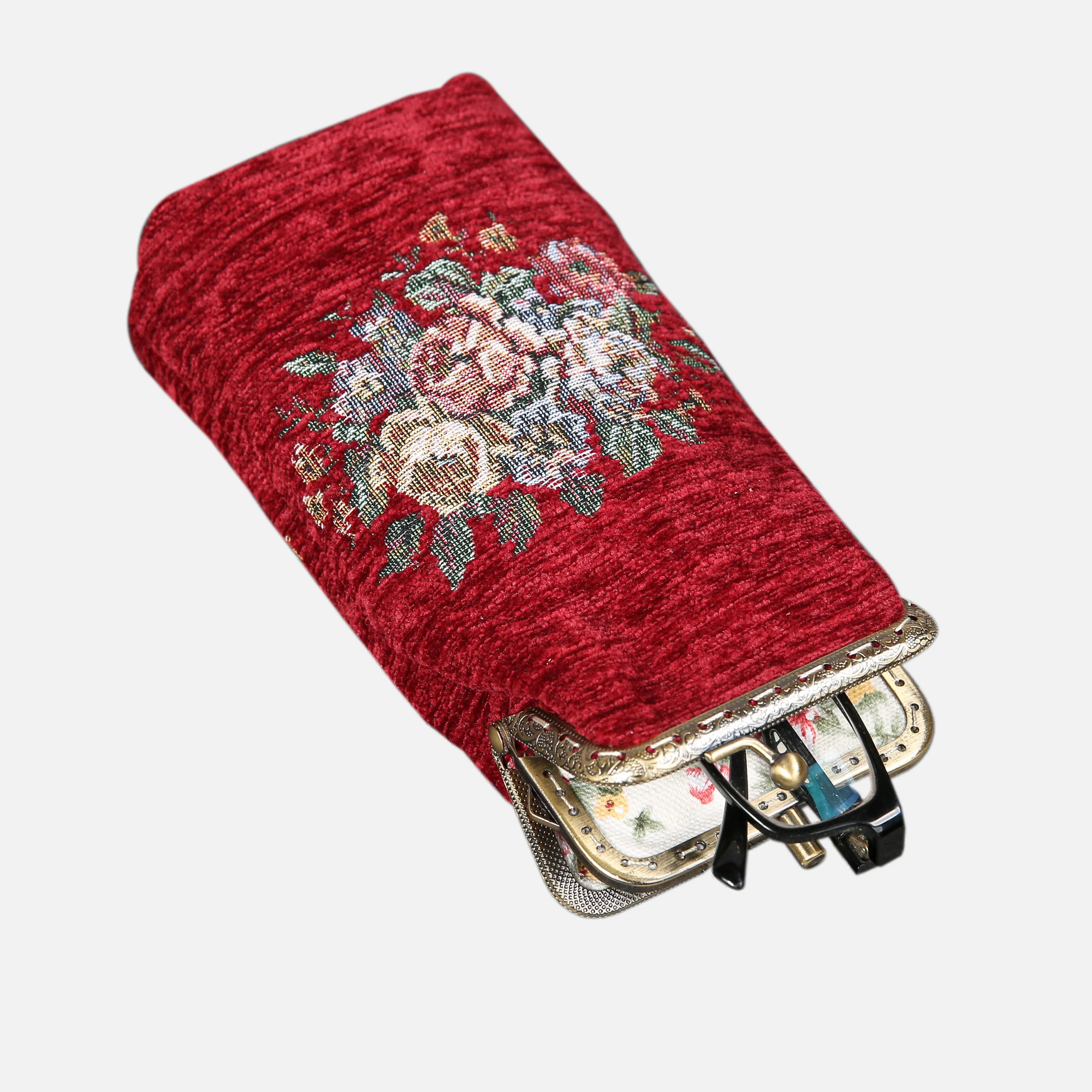 Bouquet Rose Red Carpet Eyeglasses Case - Image 2
