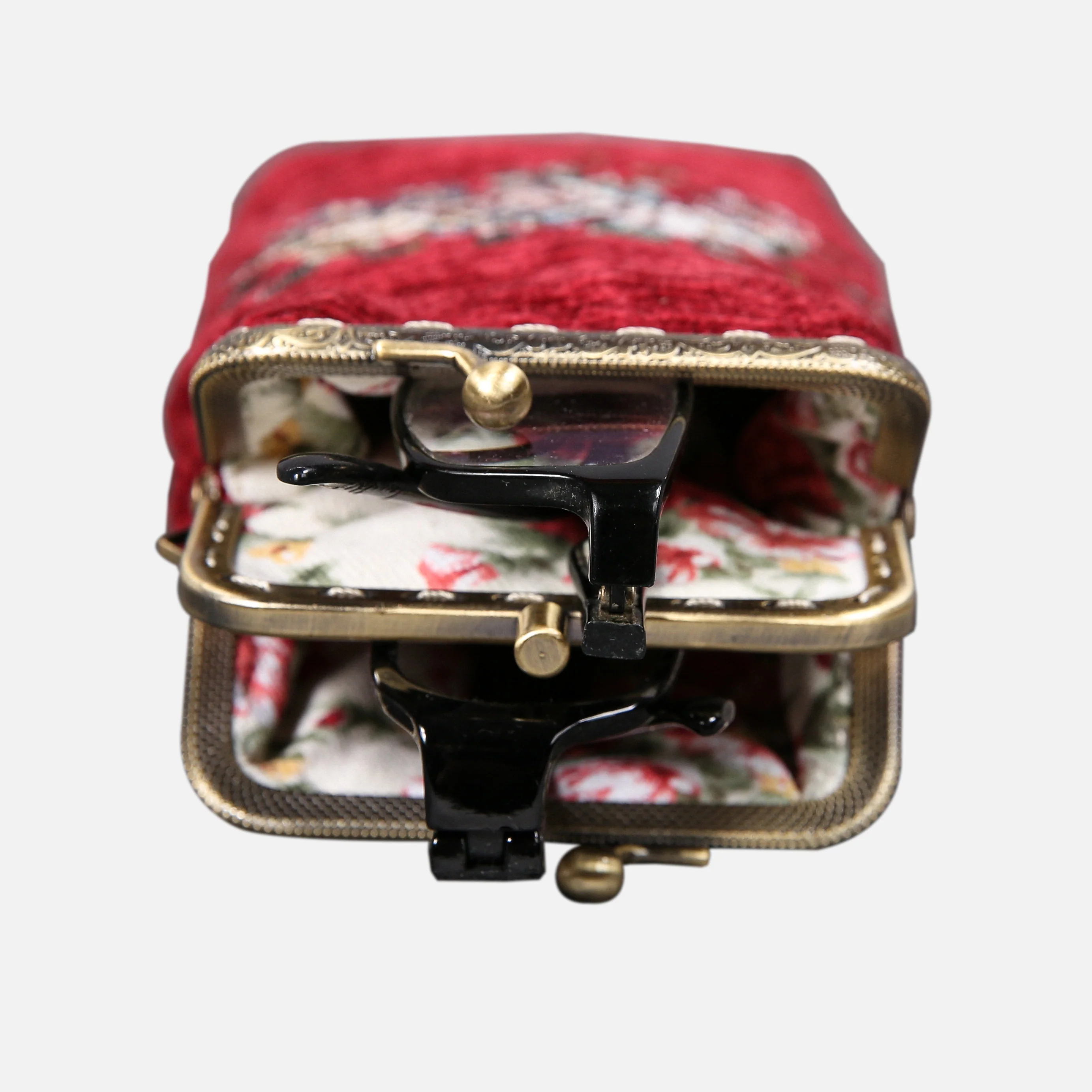 Bouquet Rose Red Carpet Eyeglasses Case - Image 5