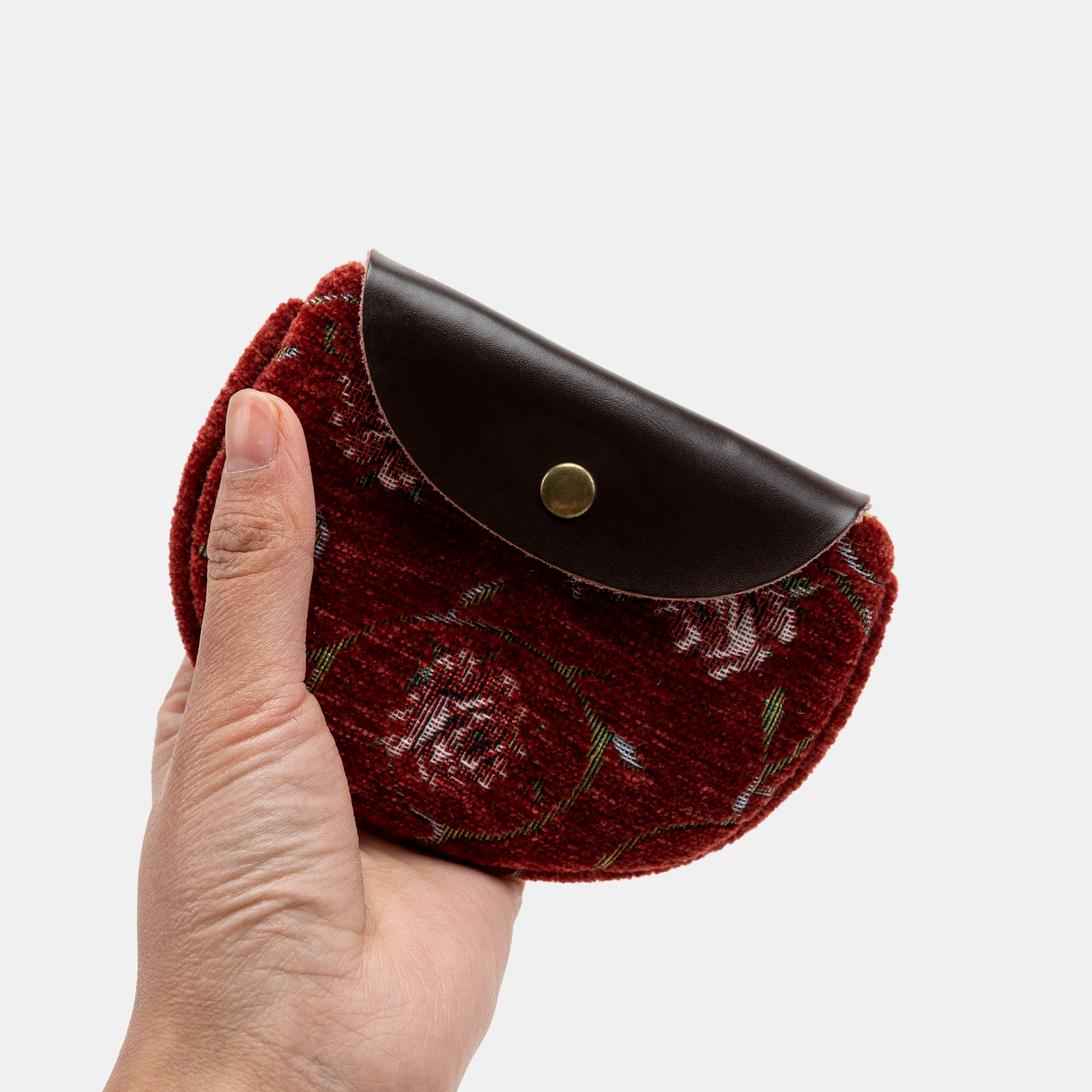 Bouquet Rose Red Series Rosary Bag - Image 4