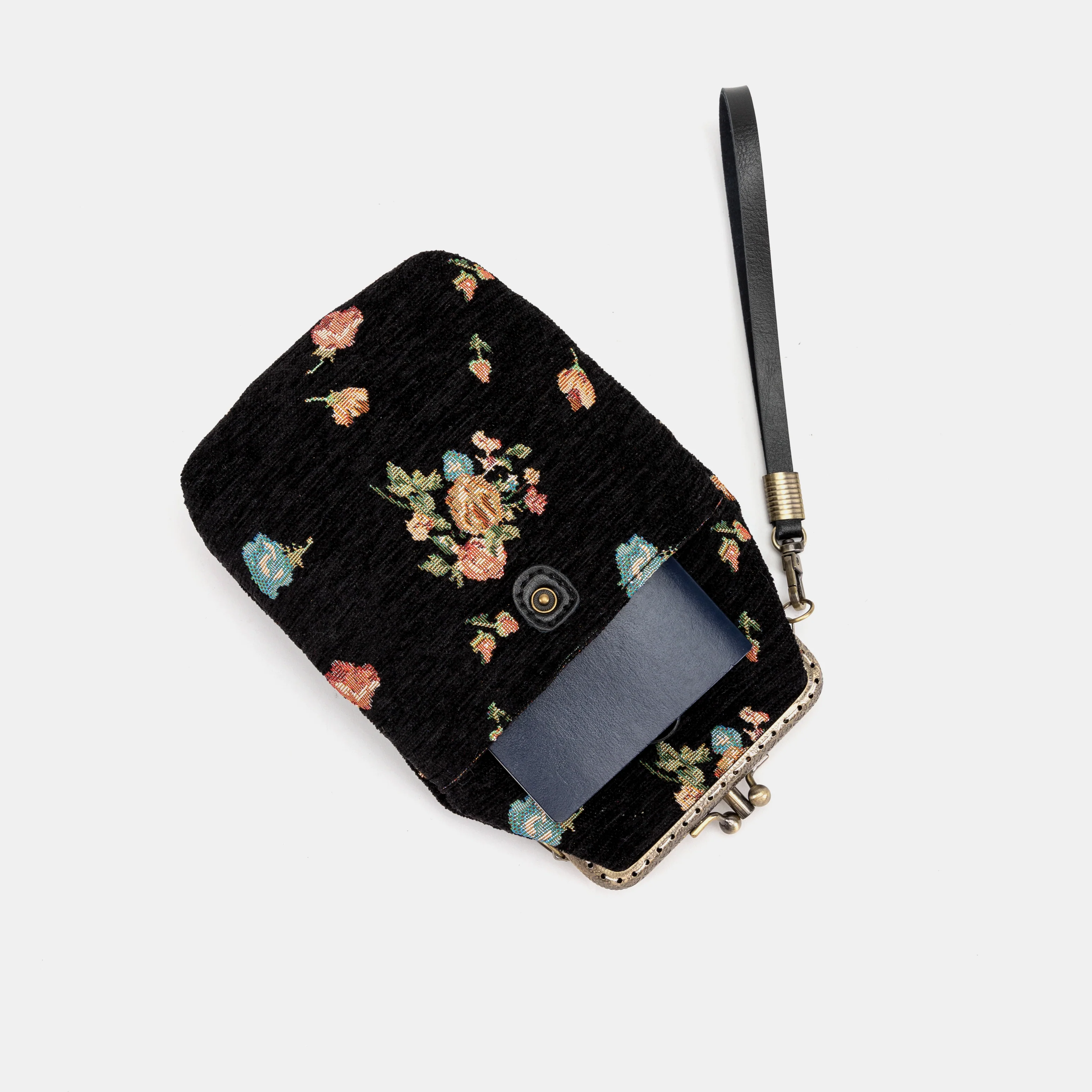 Bouquets Black Carpet Phone Case - Image 6