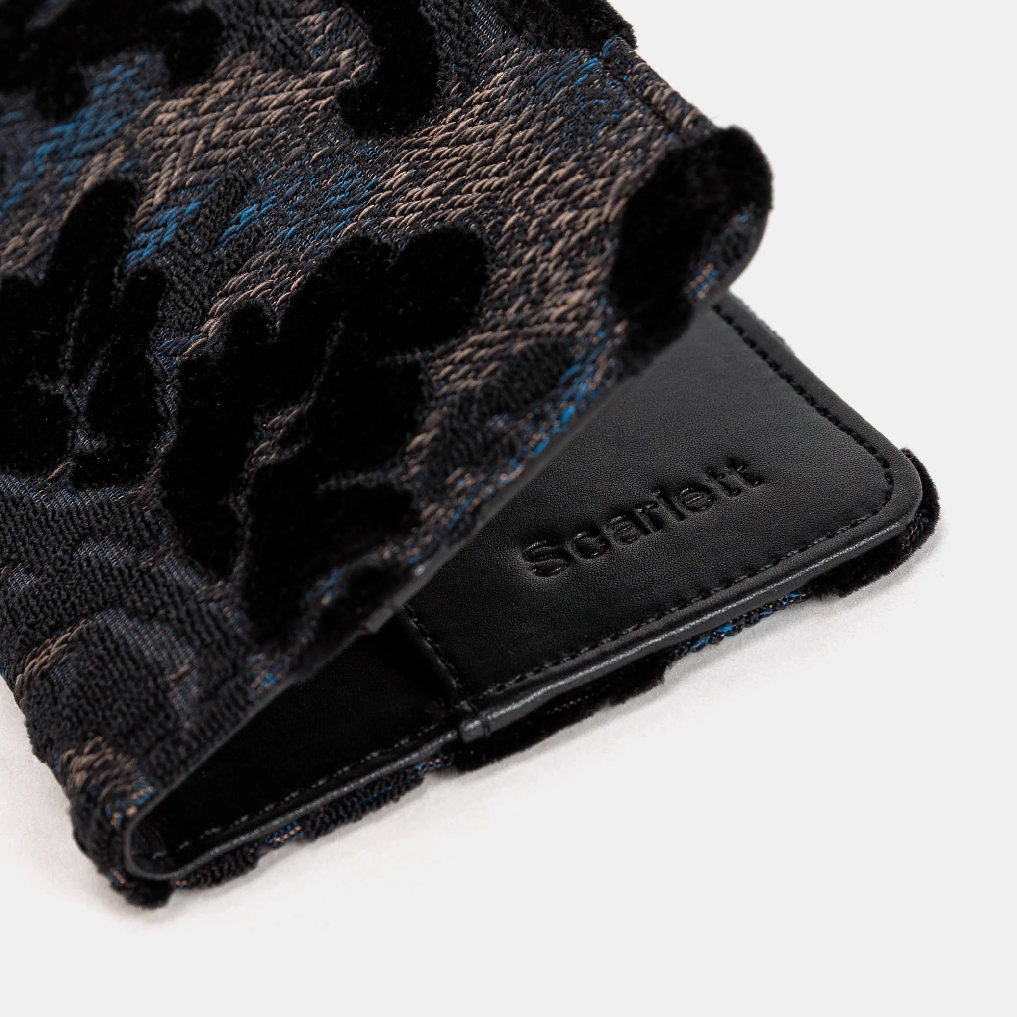 Burnout Velvet Black Passport Cover - Image 4