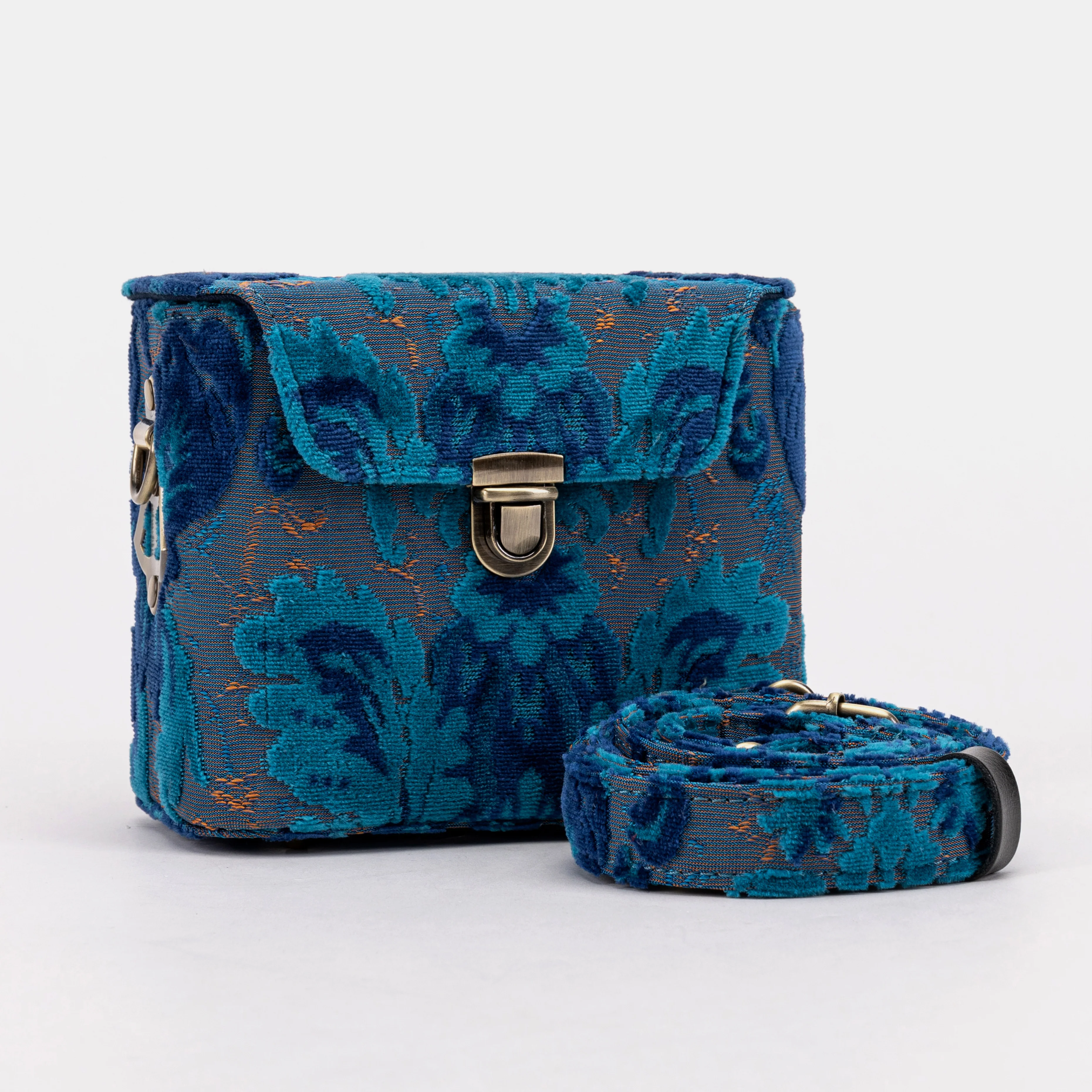 Burnout Velvet Revival Aqua Emma Small Train Case Crossbody - Image 2