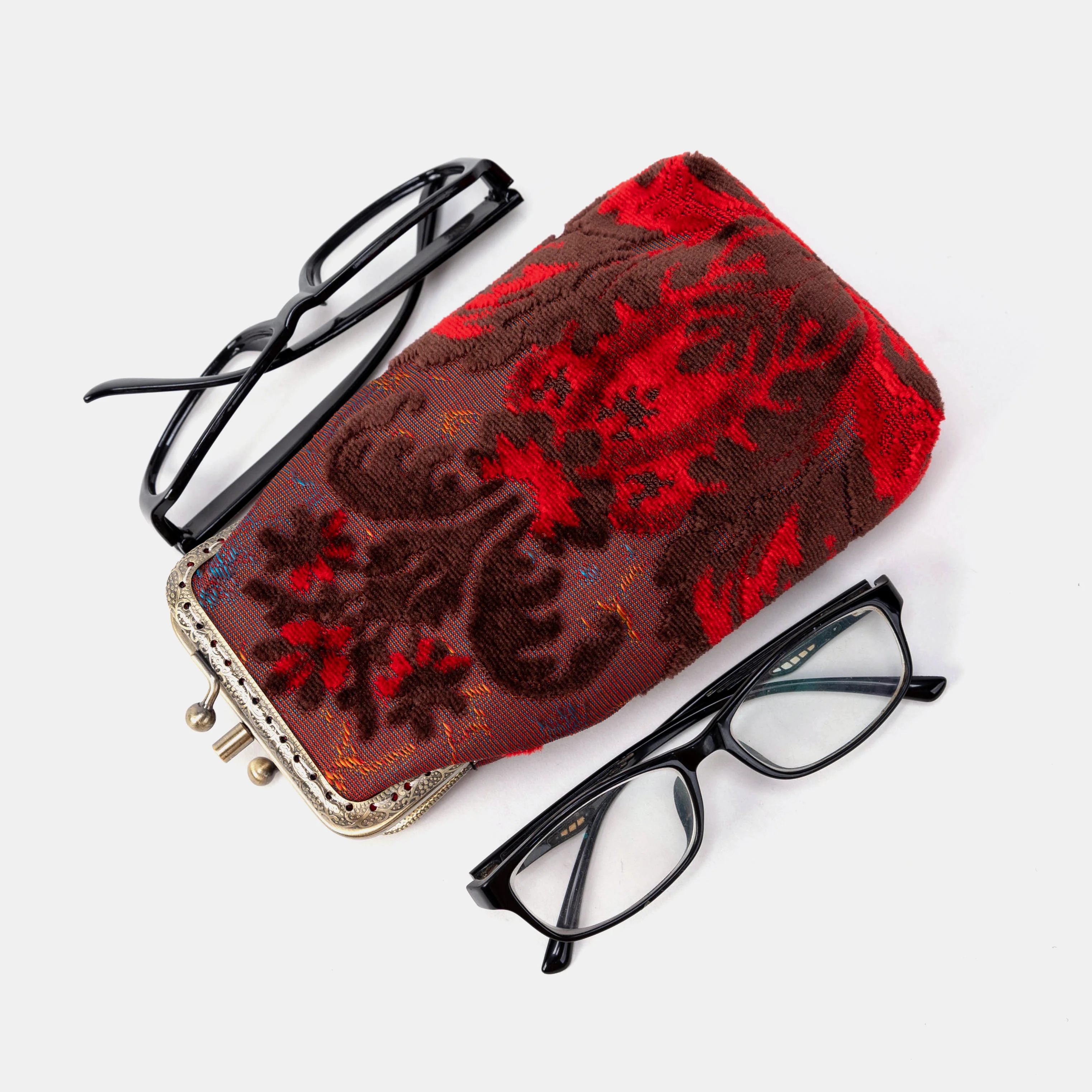 Burnout Velvet Revival Scarlet Carpet Eyeglasses Case - Image 3