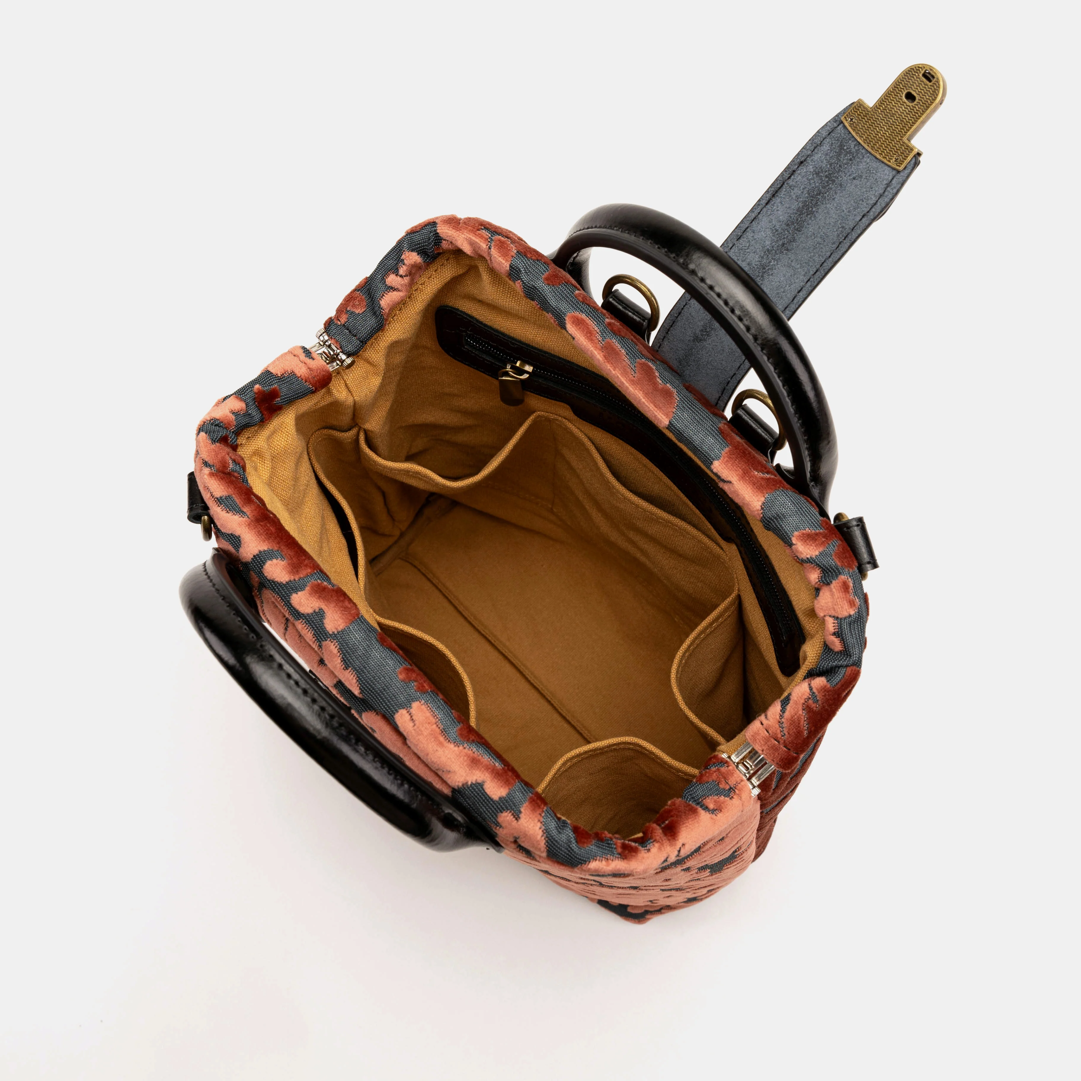 Burnout Velvet St Tropez Scuba Coral Everyday Backpack - Image 8