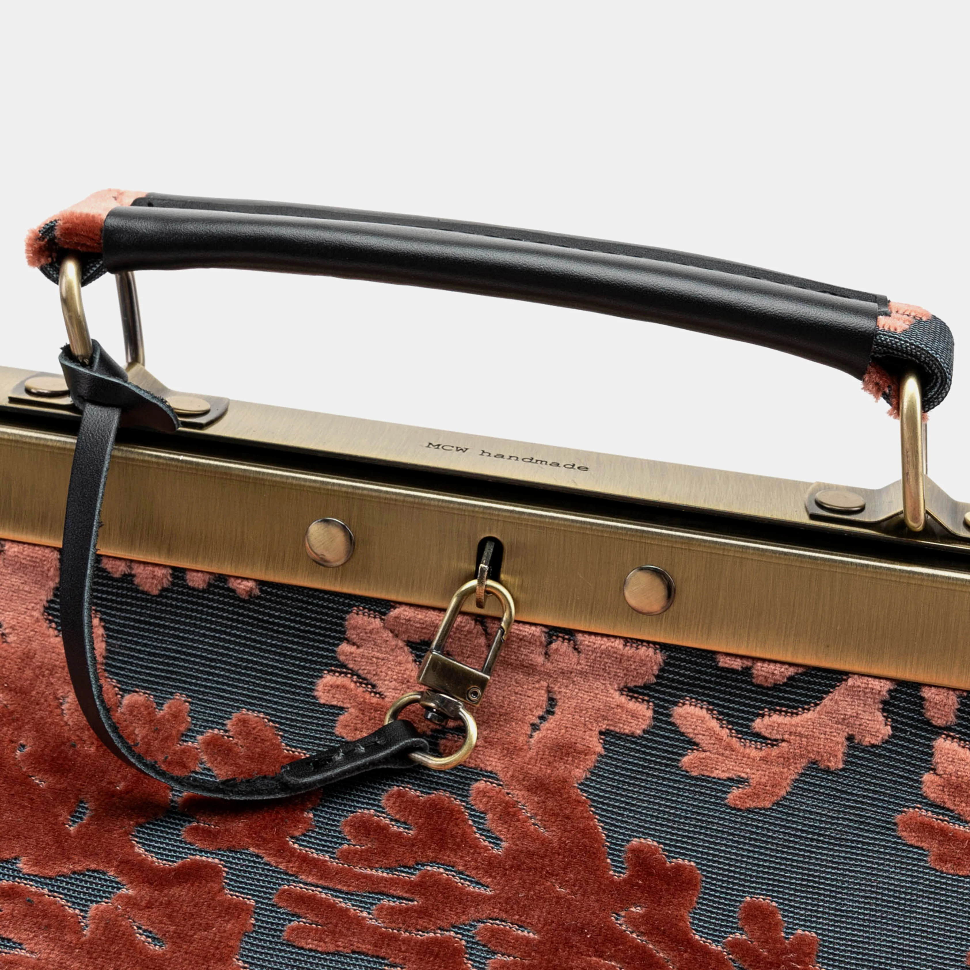 Burnout Velvet St Tropez Scuba Coral Genevieve Carpet Gladstone Bag - Image 5