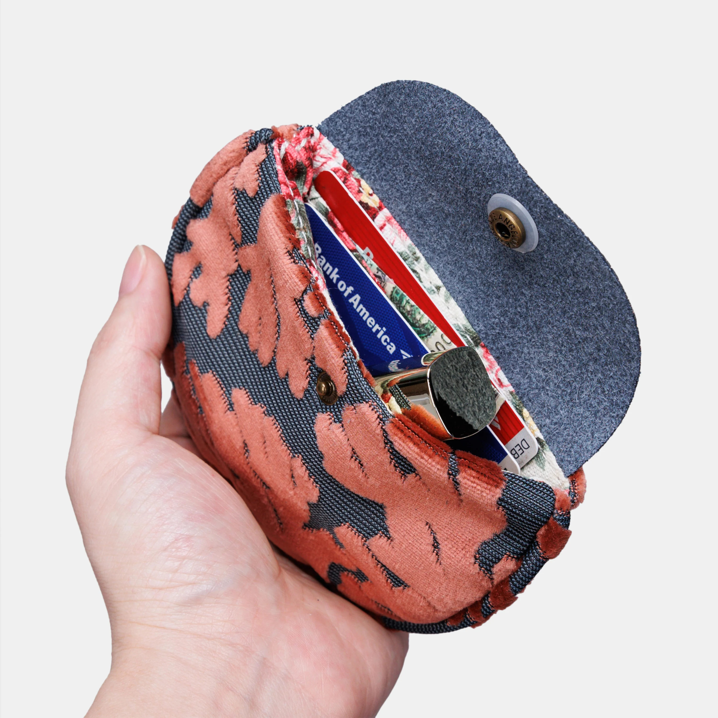Burnout Velvet St Tropez Scuba Coral Rosary Bag - Image 2