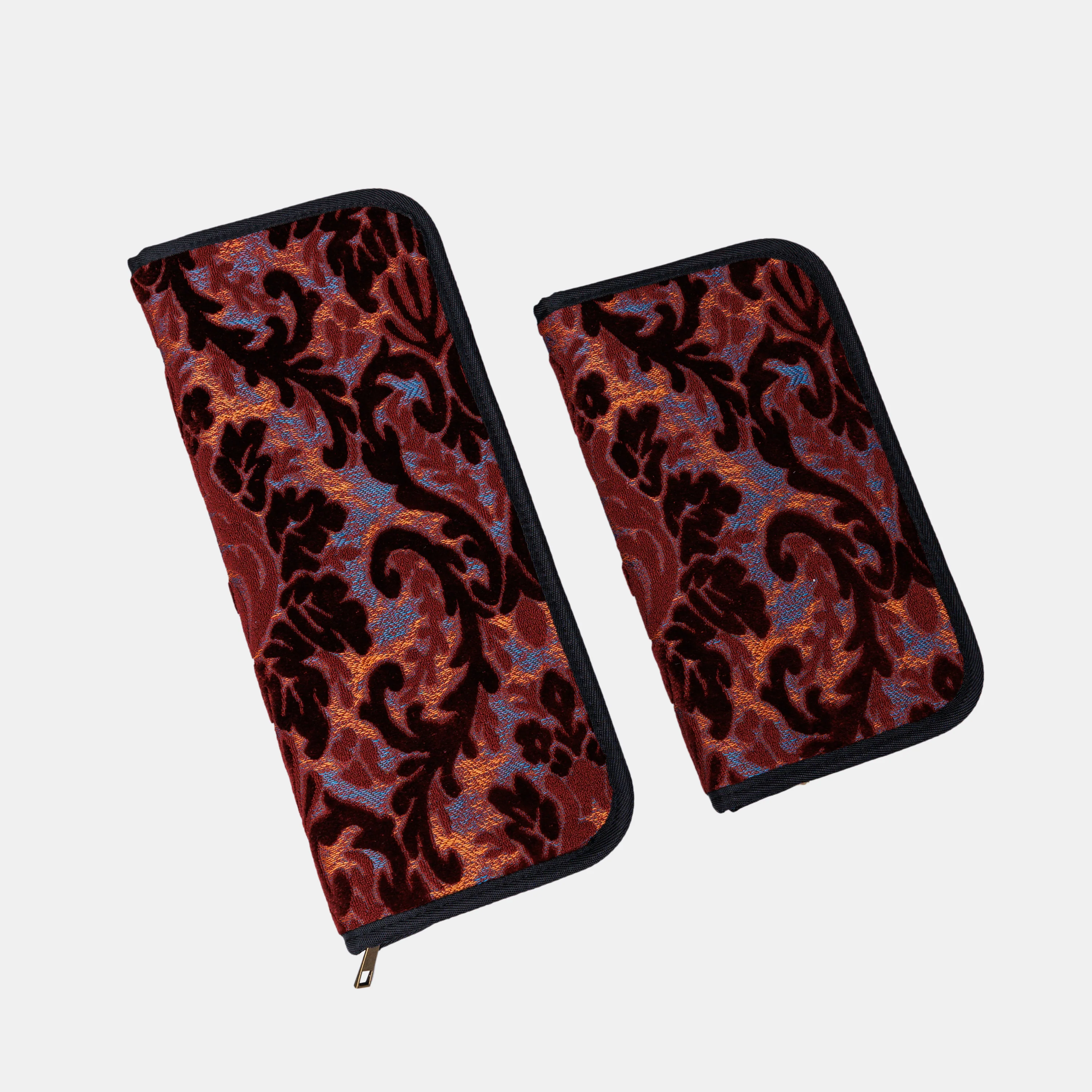Burnout Velvet Wine Carpet Needle Case