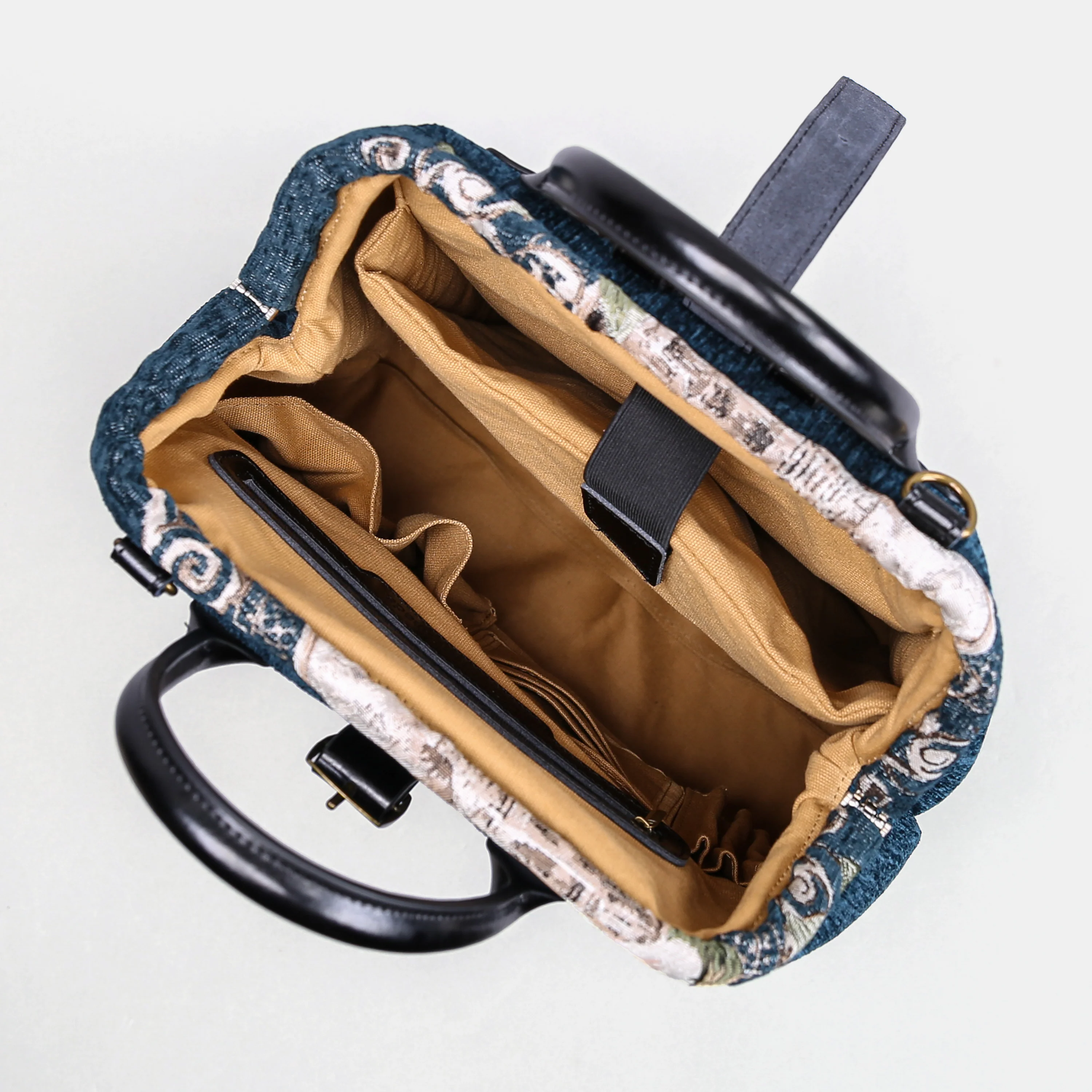 Chateau Cyprus Green Carpet Laptop Backpack - Image 7