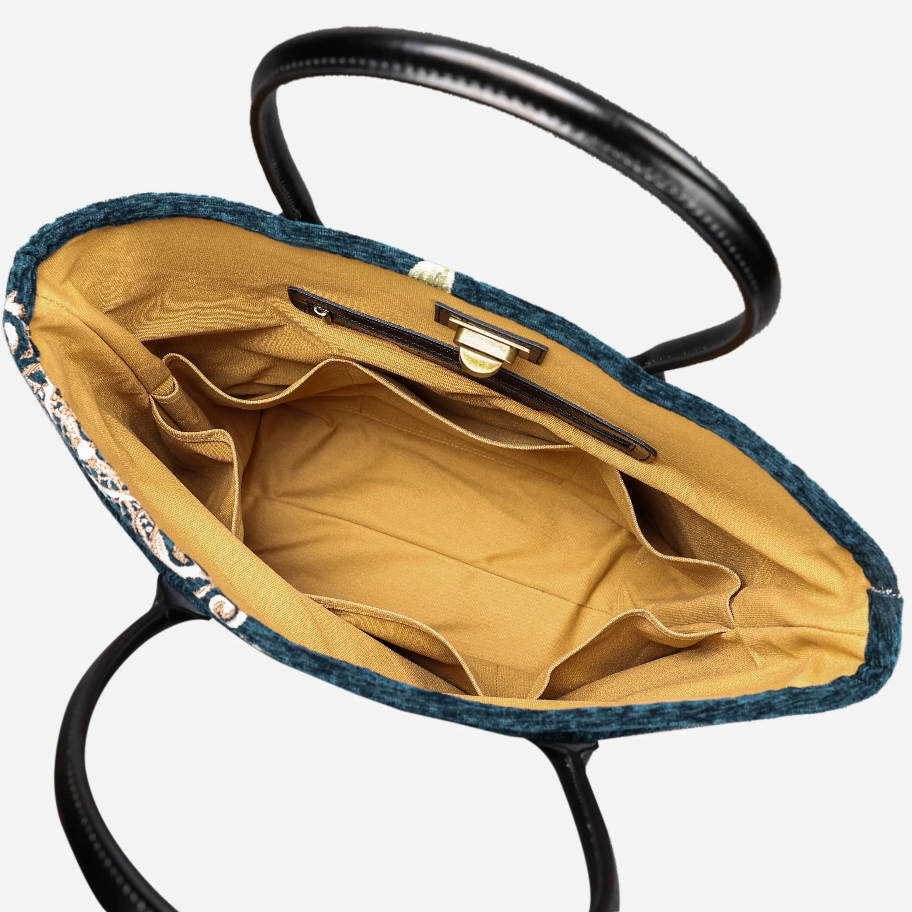 Chateau Cyprus Green Carpet Tote Shopper - Image 6