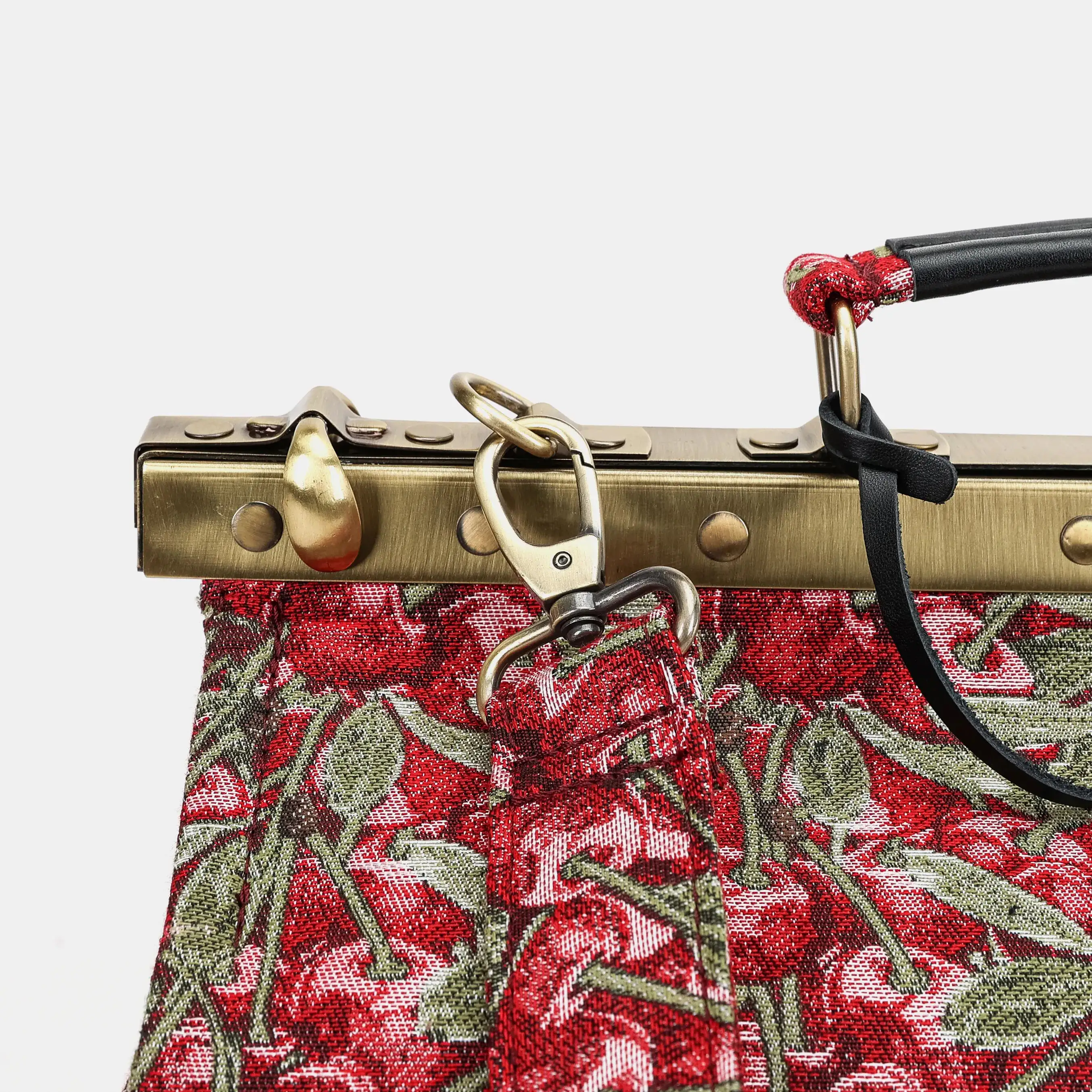 Cherry Cascade Carpet Gladstone Bag - Image 7
