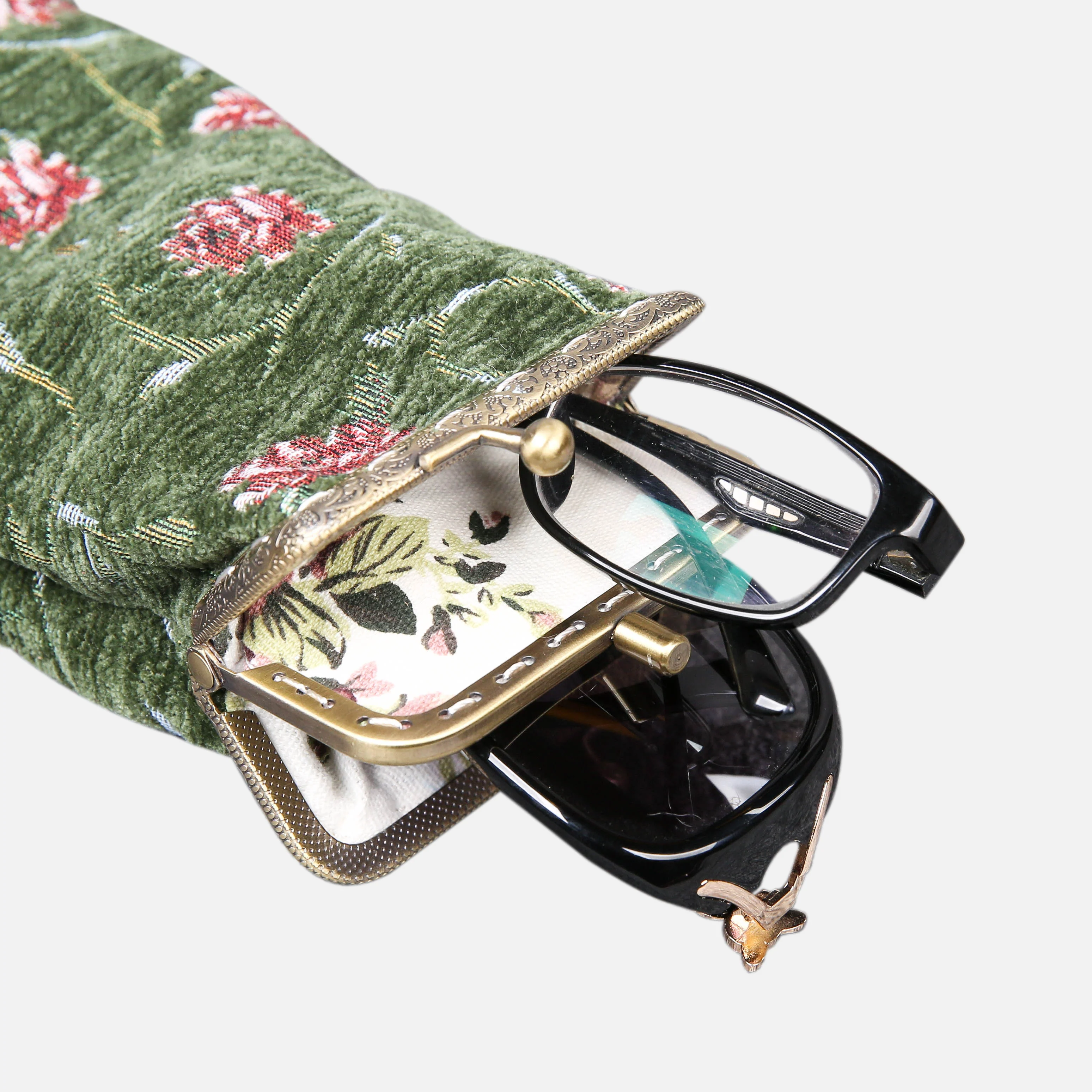 Climbing Rose Arugula Green Series Carpet Eyeglasses Case - Image 9