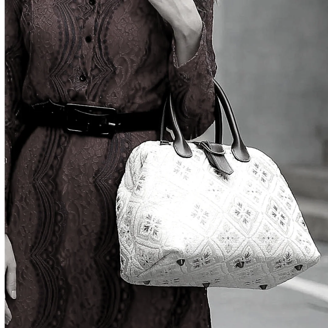 Ethnic Cream Carpet Handbag Purse - Image 2
