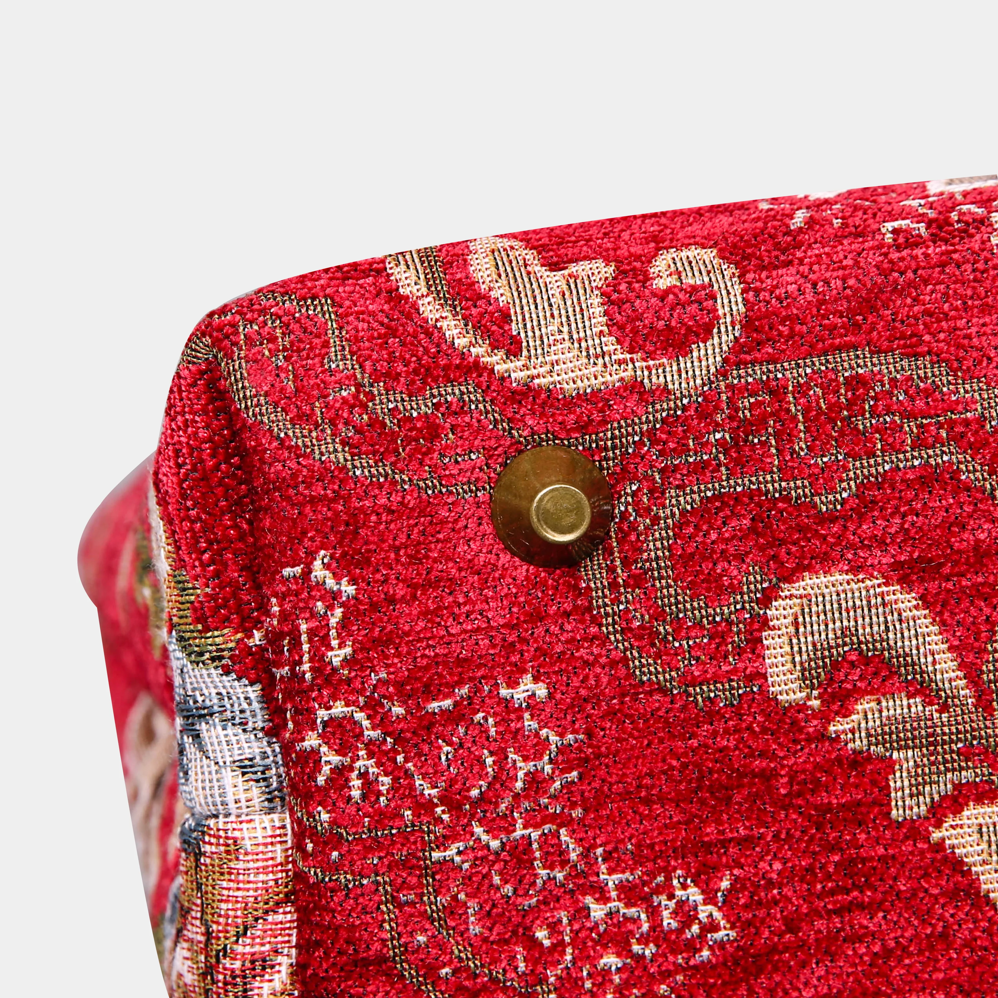 Floral Red Tuck Lock Carpet Satchel - Image 5