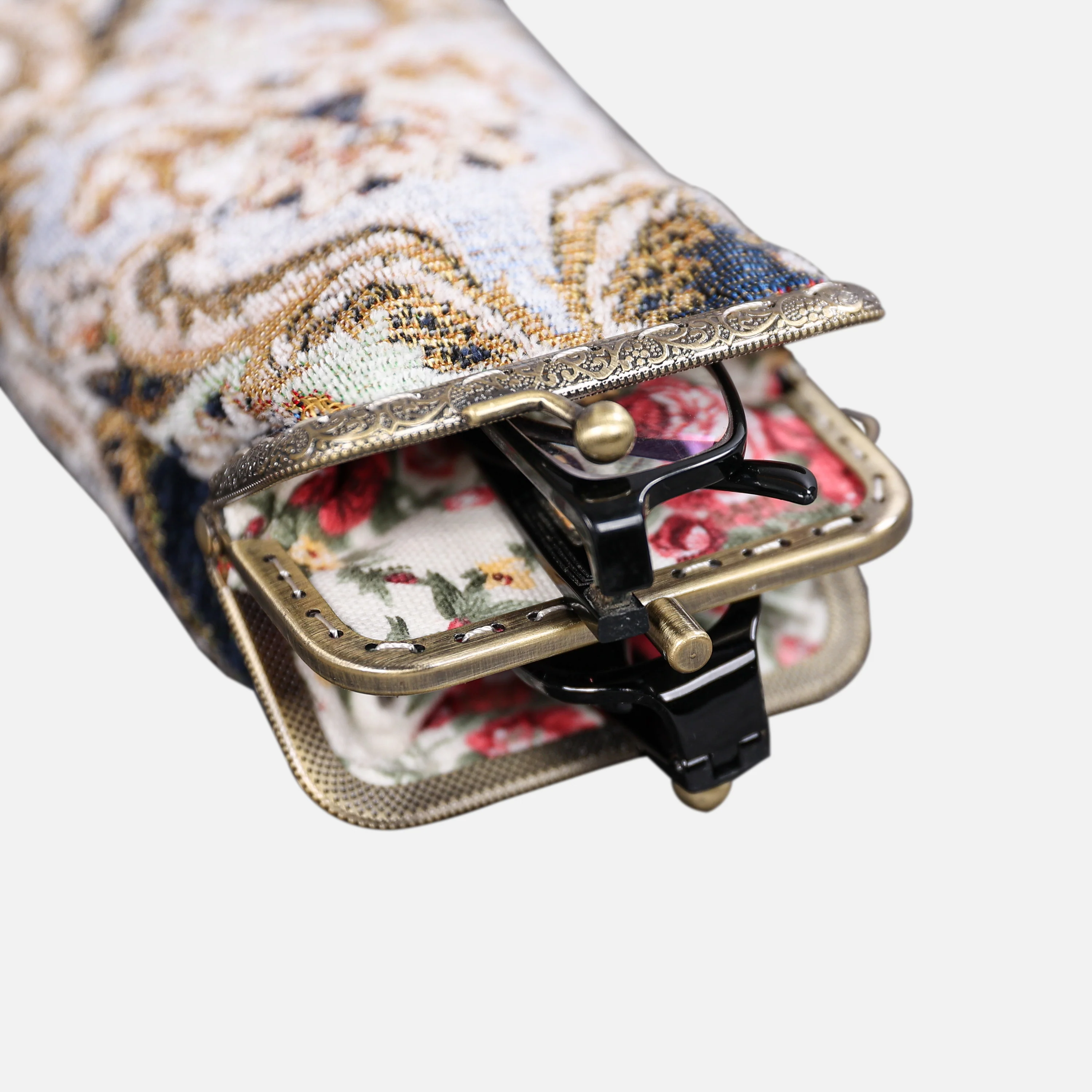 Golden Age Navy Carpet Eyeglasses Case - Image 3