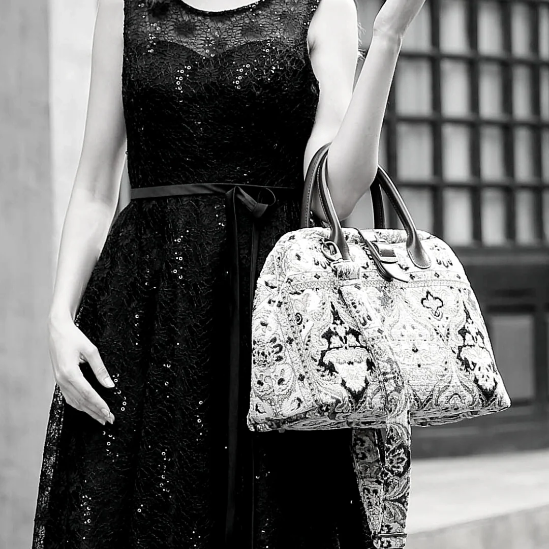 Golden Age Navy Carpet Handbag Purse - Image 2