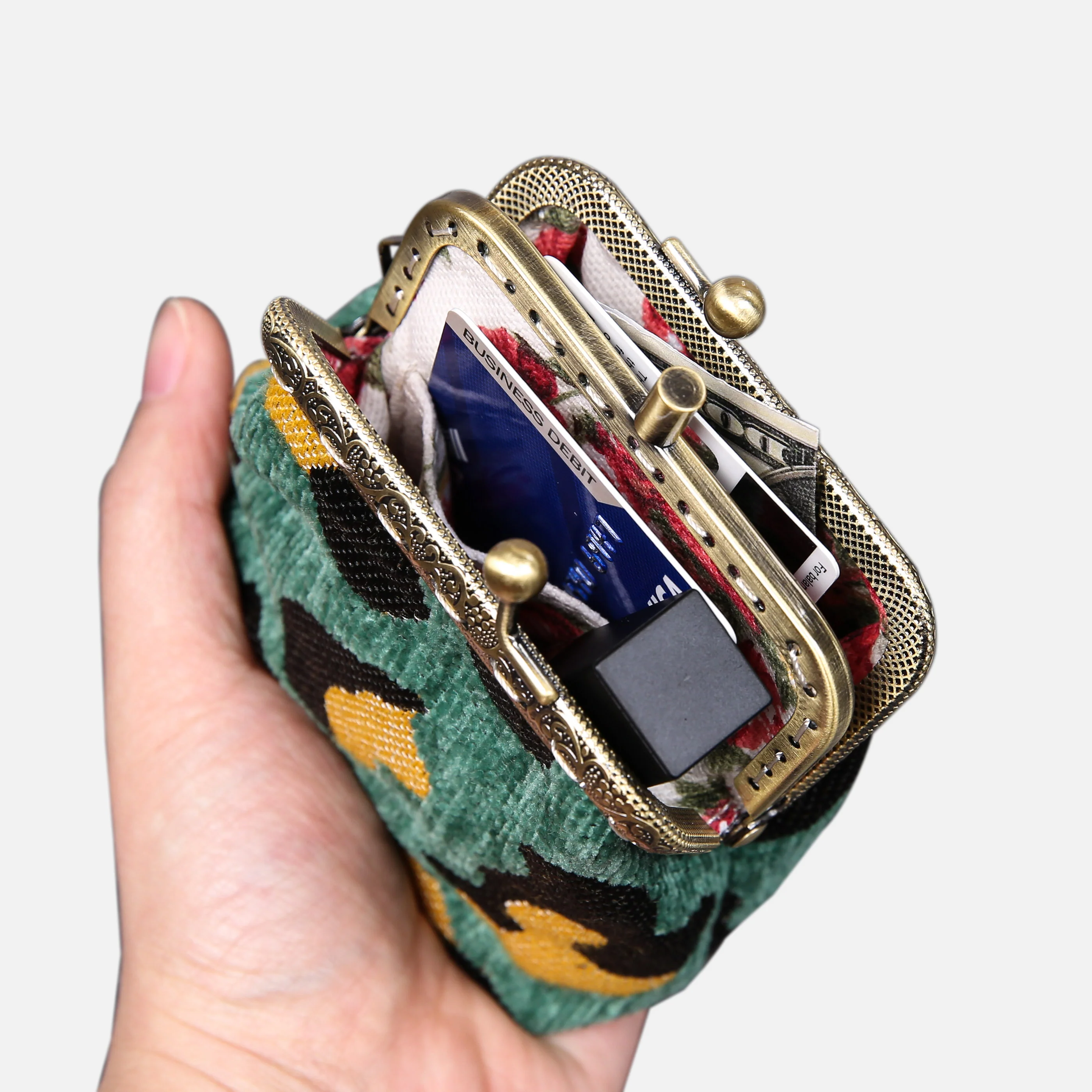 Leopard Green Double Kiss Clasp Coin Purse - Image 2