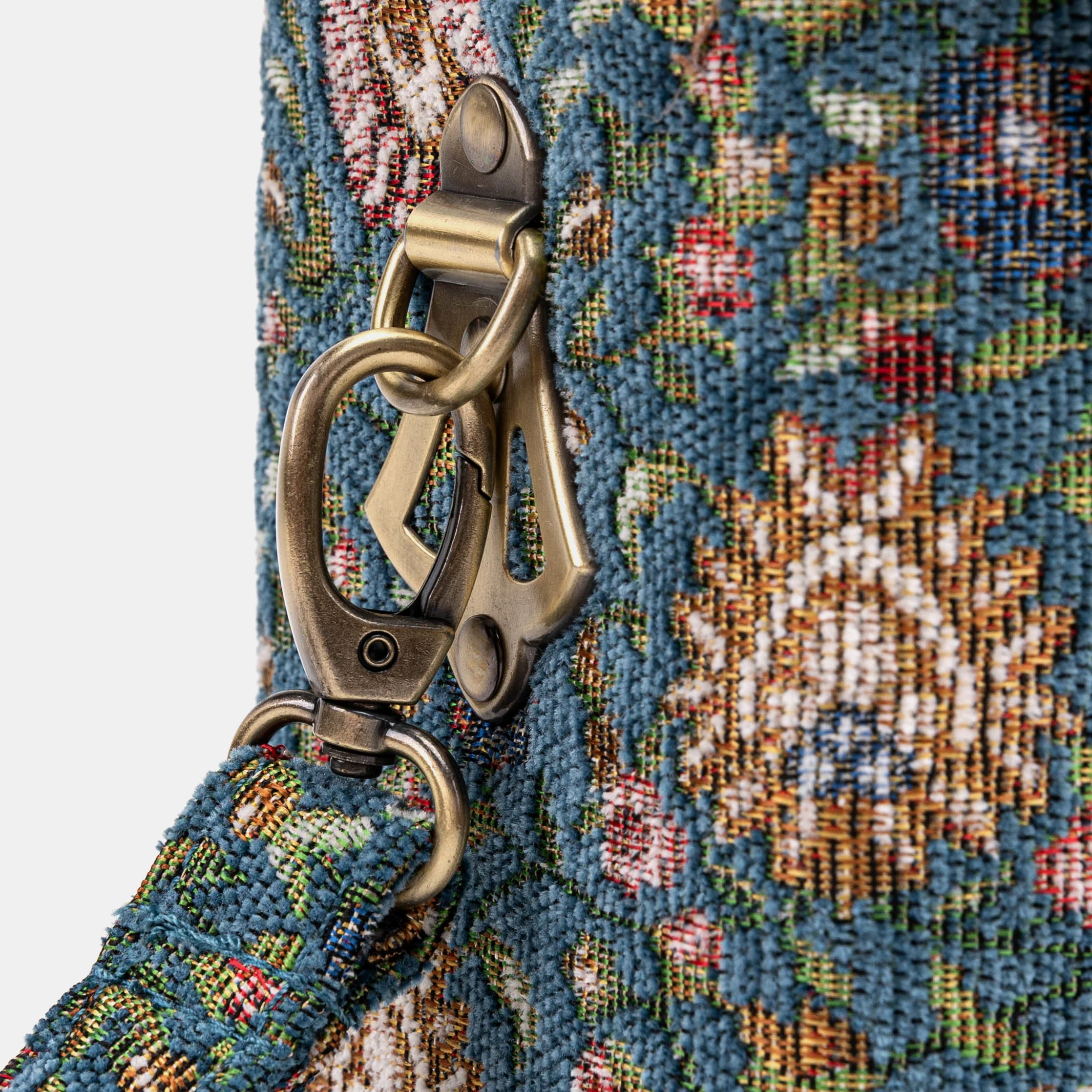 Oriental Blue Clara Medium Train Case Purse - Image 9