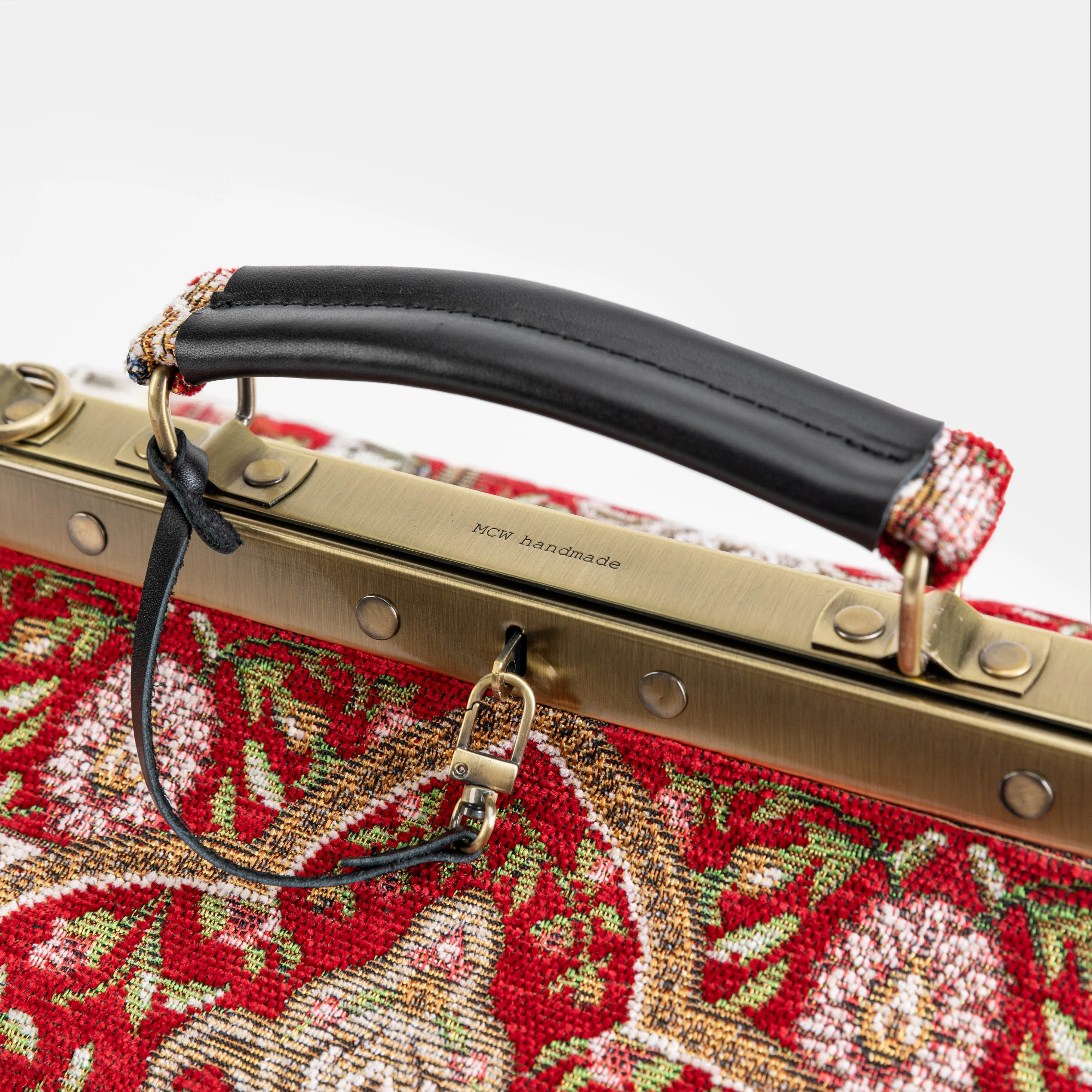 Oriental Red Genevieve Carpet Gladstone Bag - Image 4