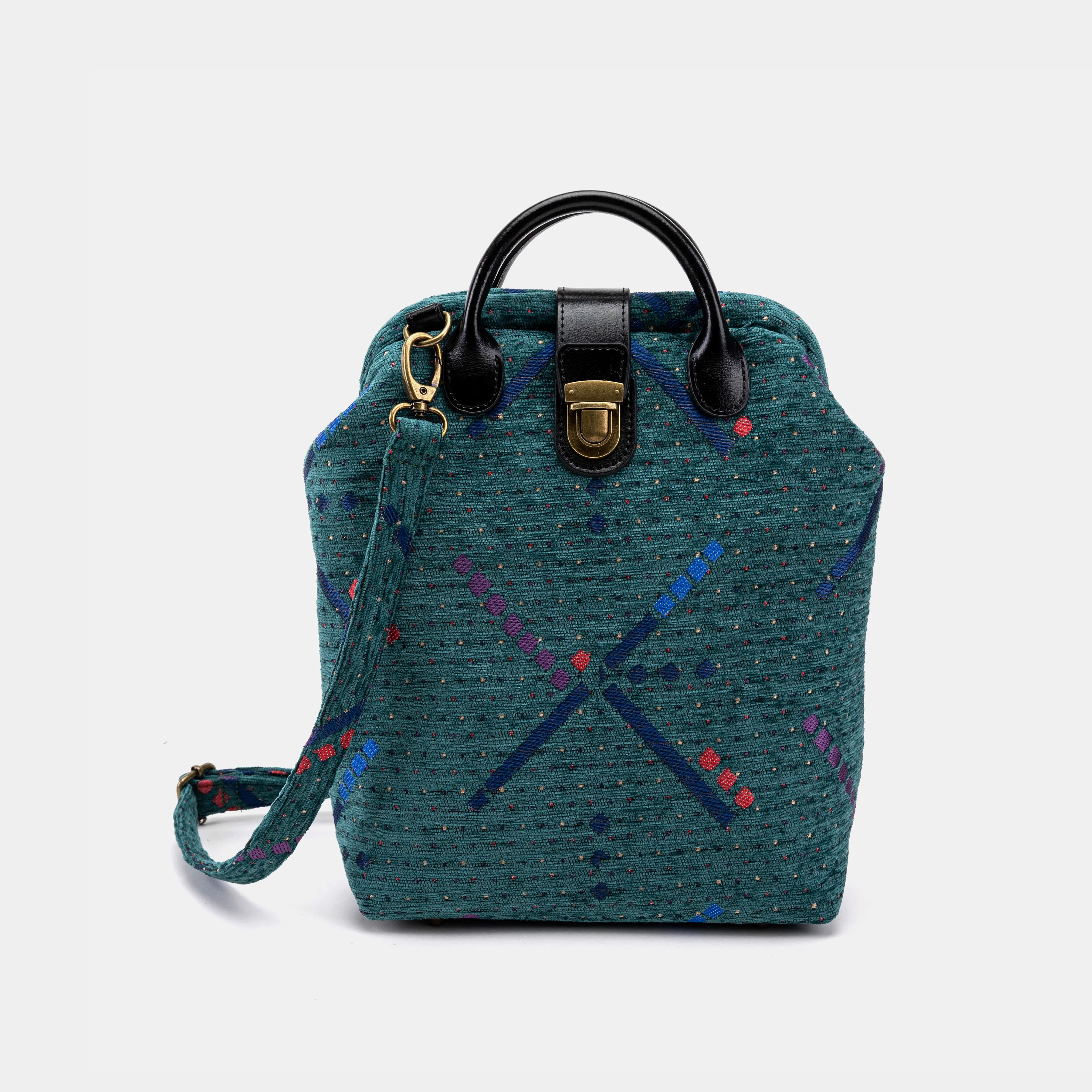 PDX Portland Airport Everyday Backpack - Image 3