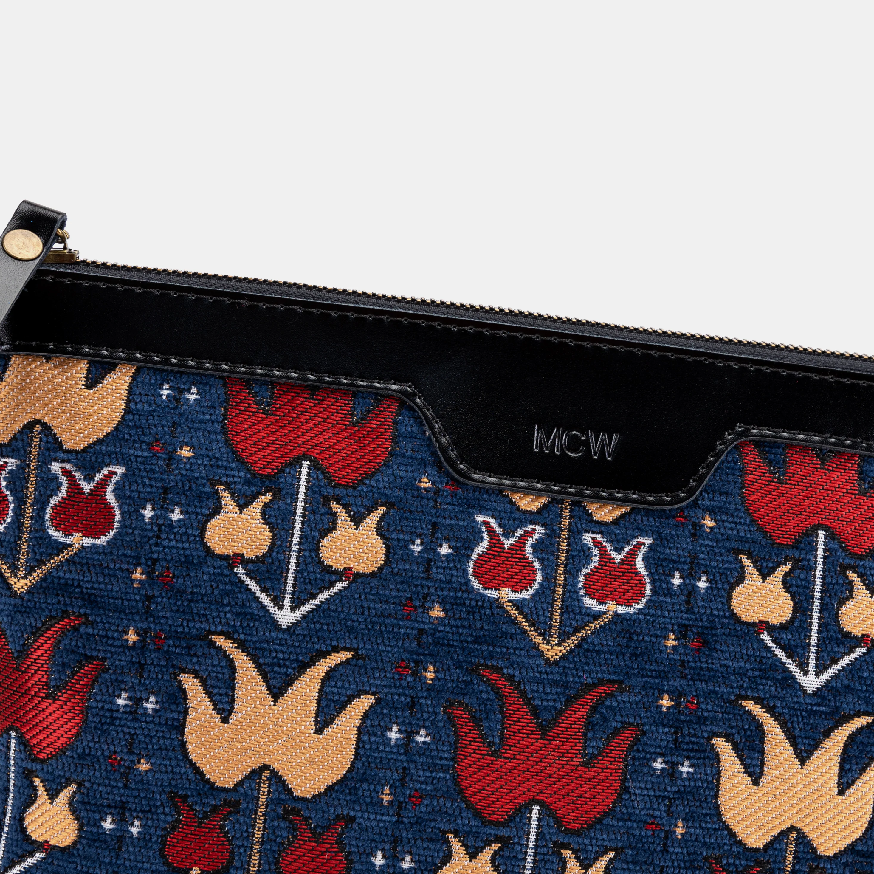 Poppy Bloom Carpet Makeup Bag - Image 5
