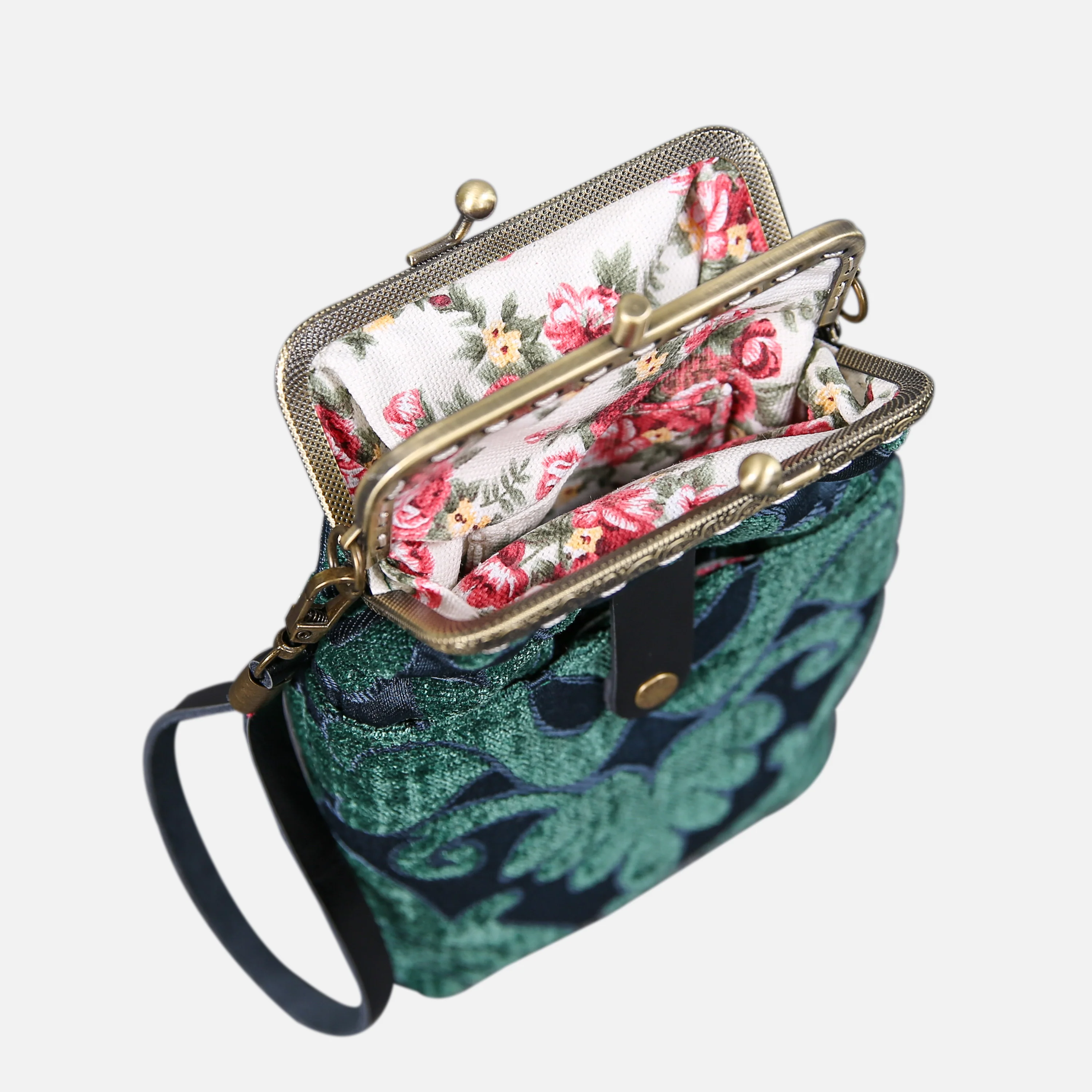 Queen Hunter Green Carpet Phone Case - Image 5