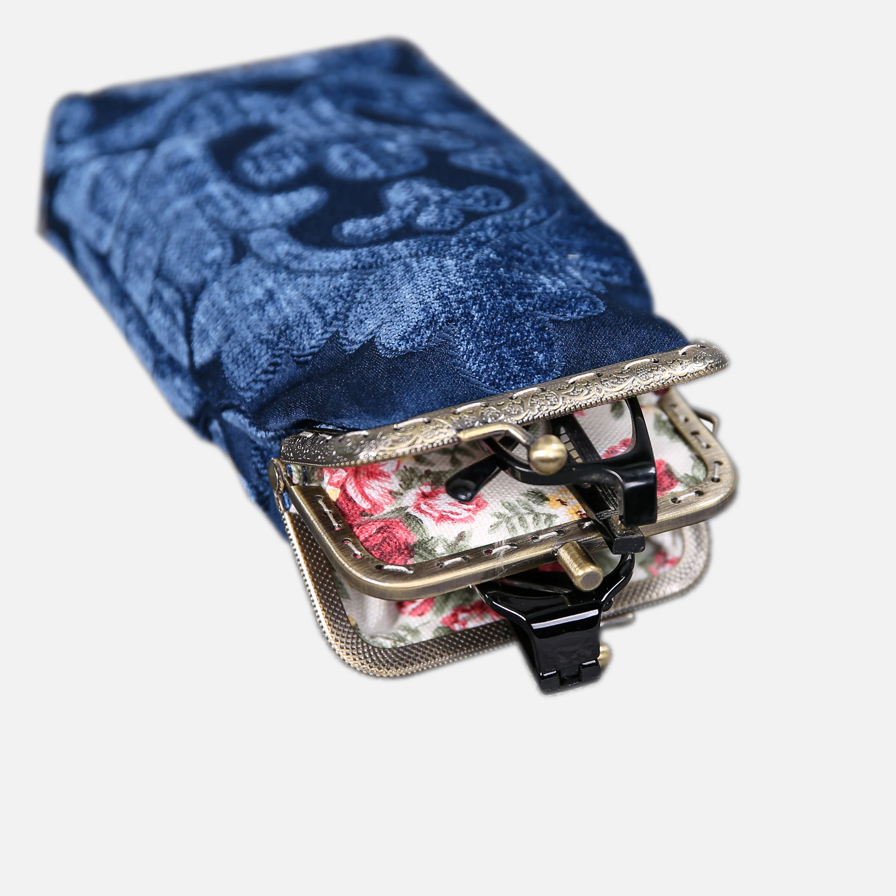 Queen Royal Blue Carpet Eyeglasses Case - Image 3