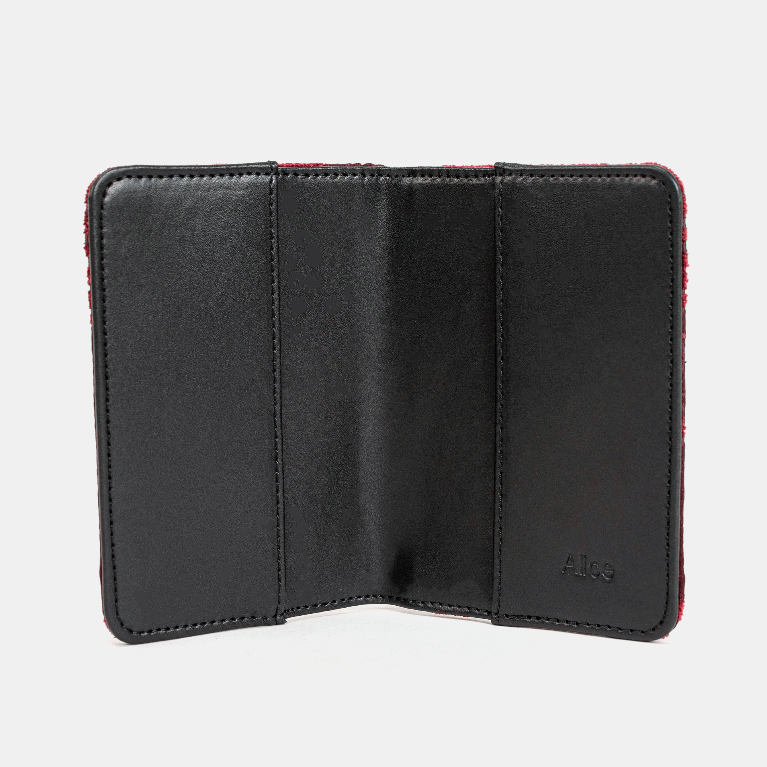 Queen Wine Passport Cover - Image 3