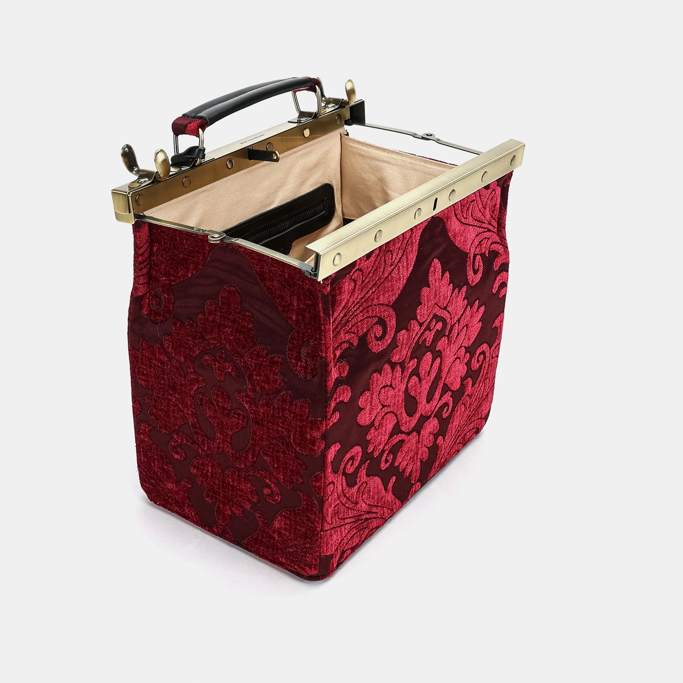 Queen Wine Vivienne Carpet Purse Gladstone Bag - Image 9