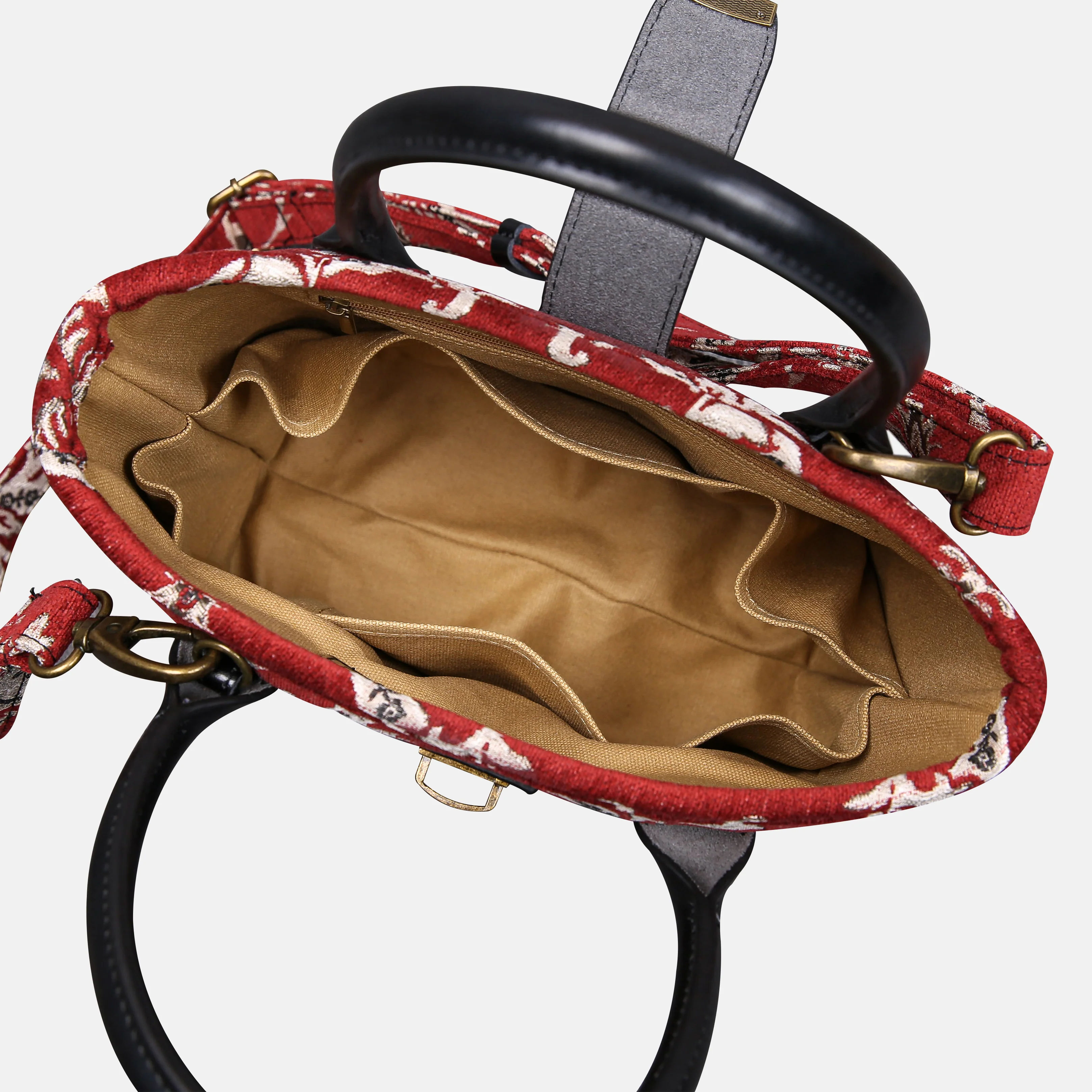 Scalamandre Elizabeth Red Tuck Lock Carpet Satchel - Image 6
