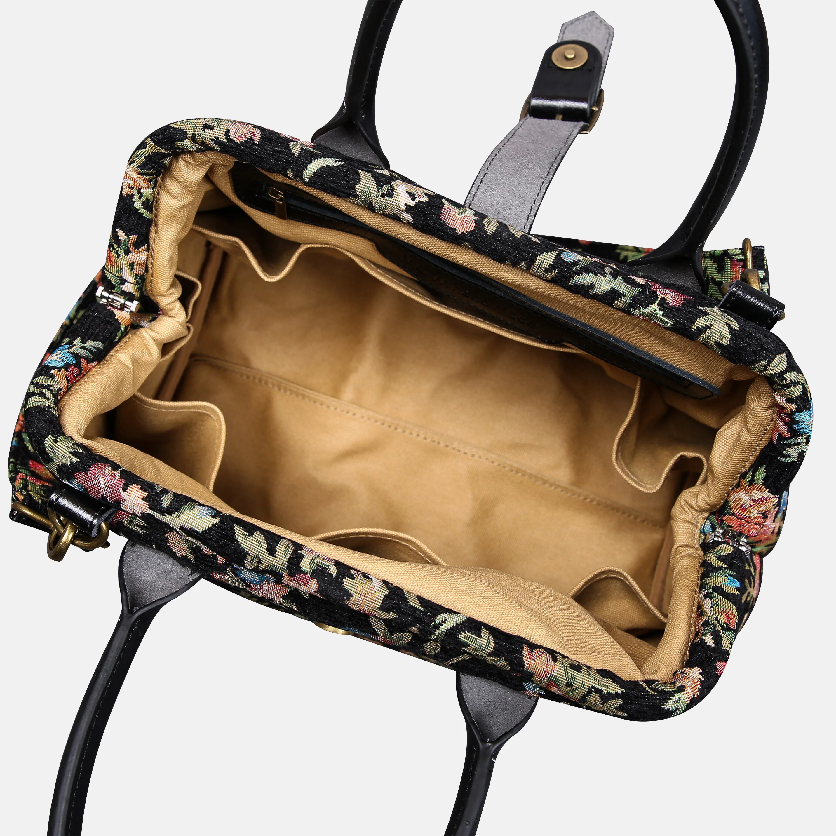 Spring Valley Black Carpet Handbag Purse - Image 6