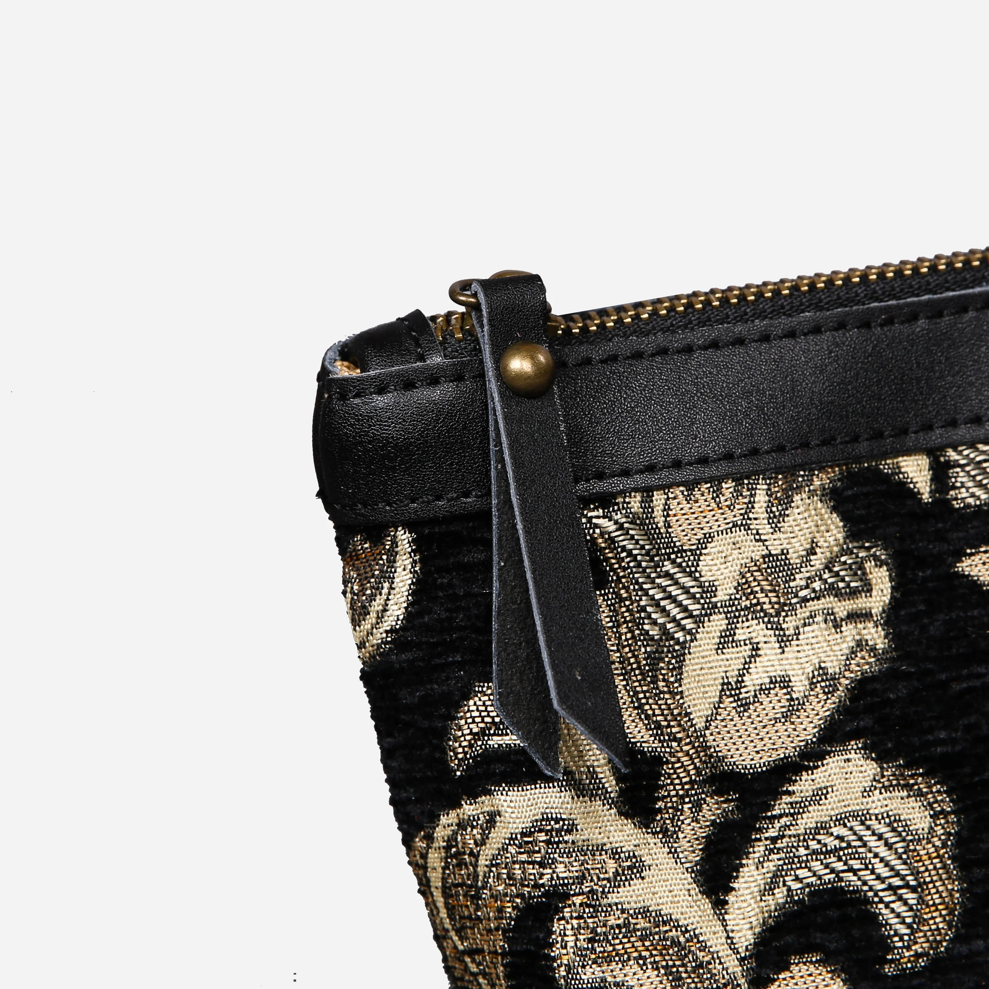 Victorian Blossom Black/Gold Carpet Makeup Bag - Image 4