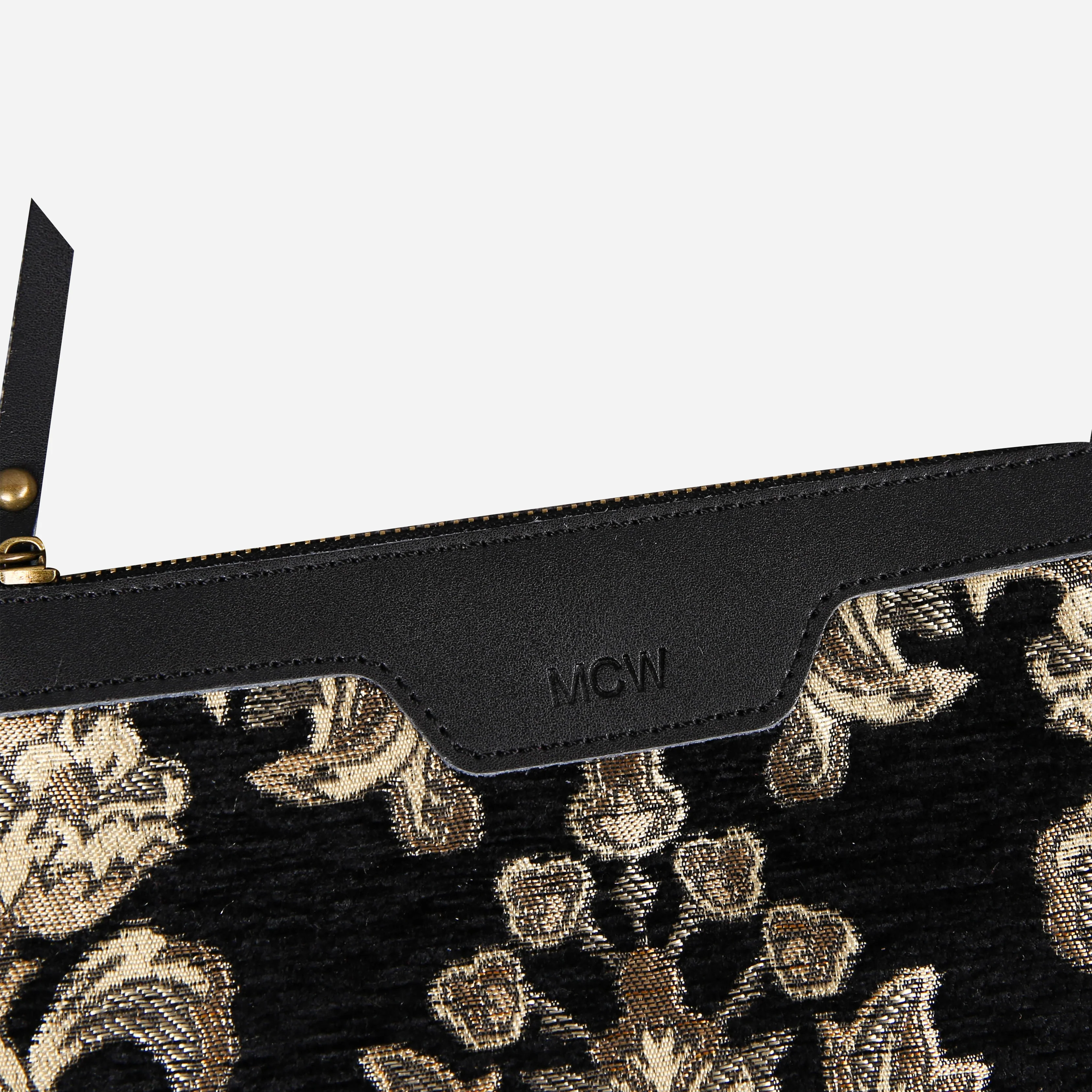Victorian Blossom Black/Gold Wristlet Clutch - Image 5