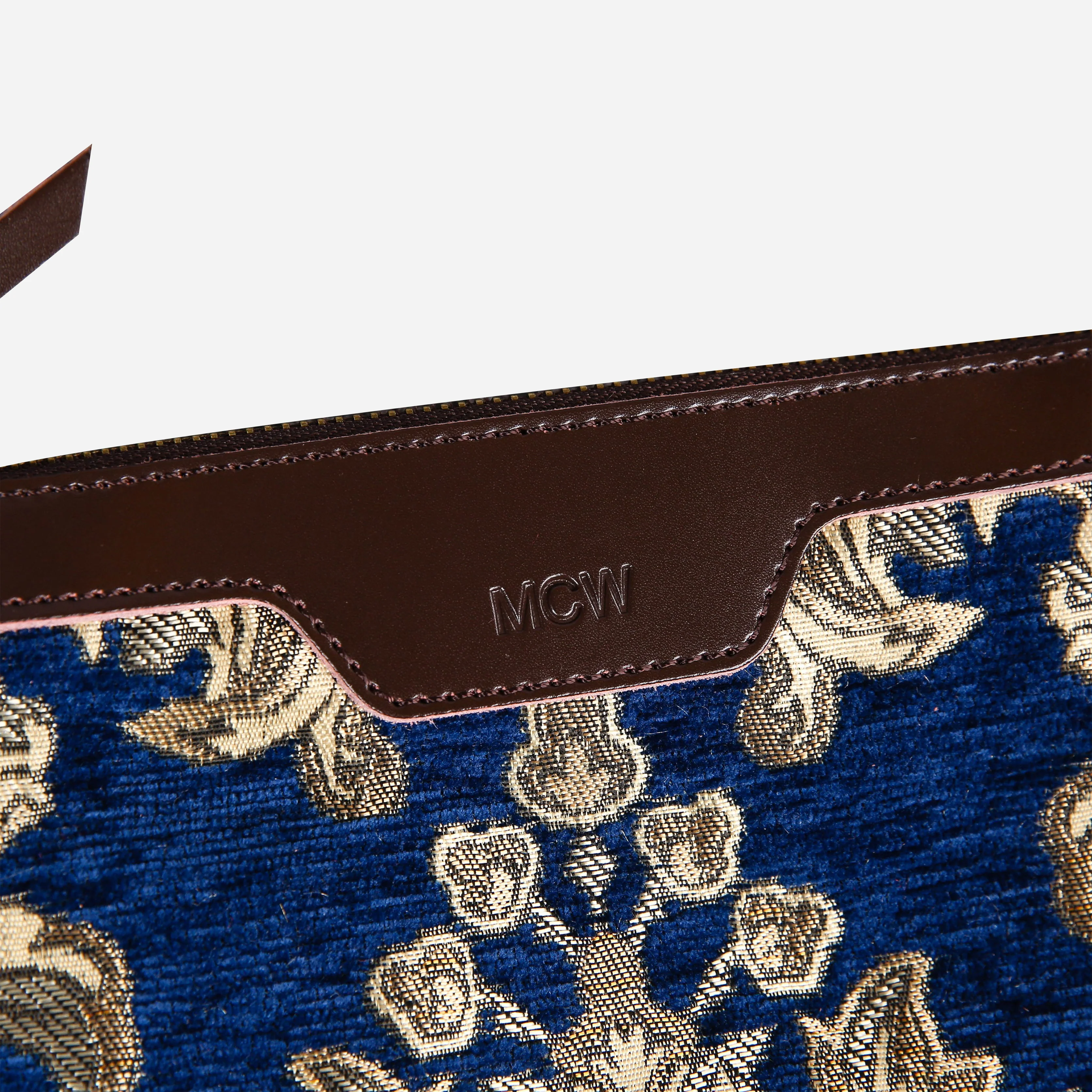 Victorian Blossom Blue/Gold Wristlet Clutch - Image 4