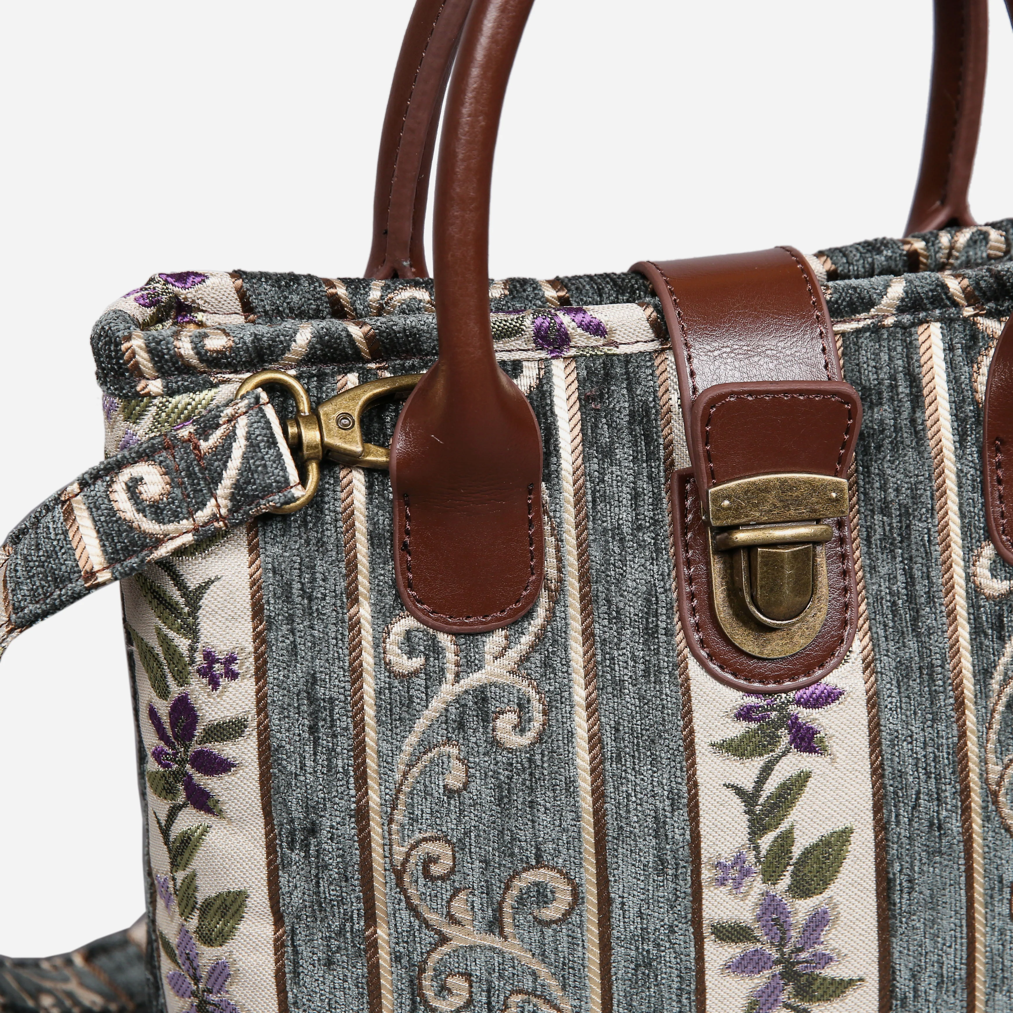 Victorian Stripes Green Tuck Lock Carpet Satchel - Image 4