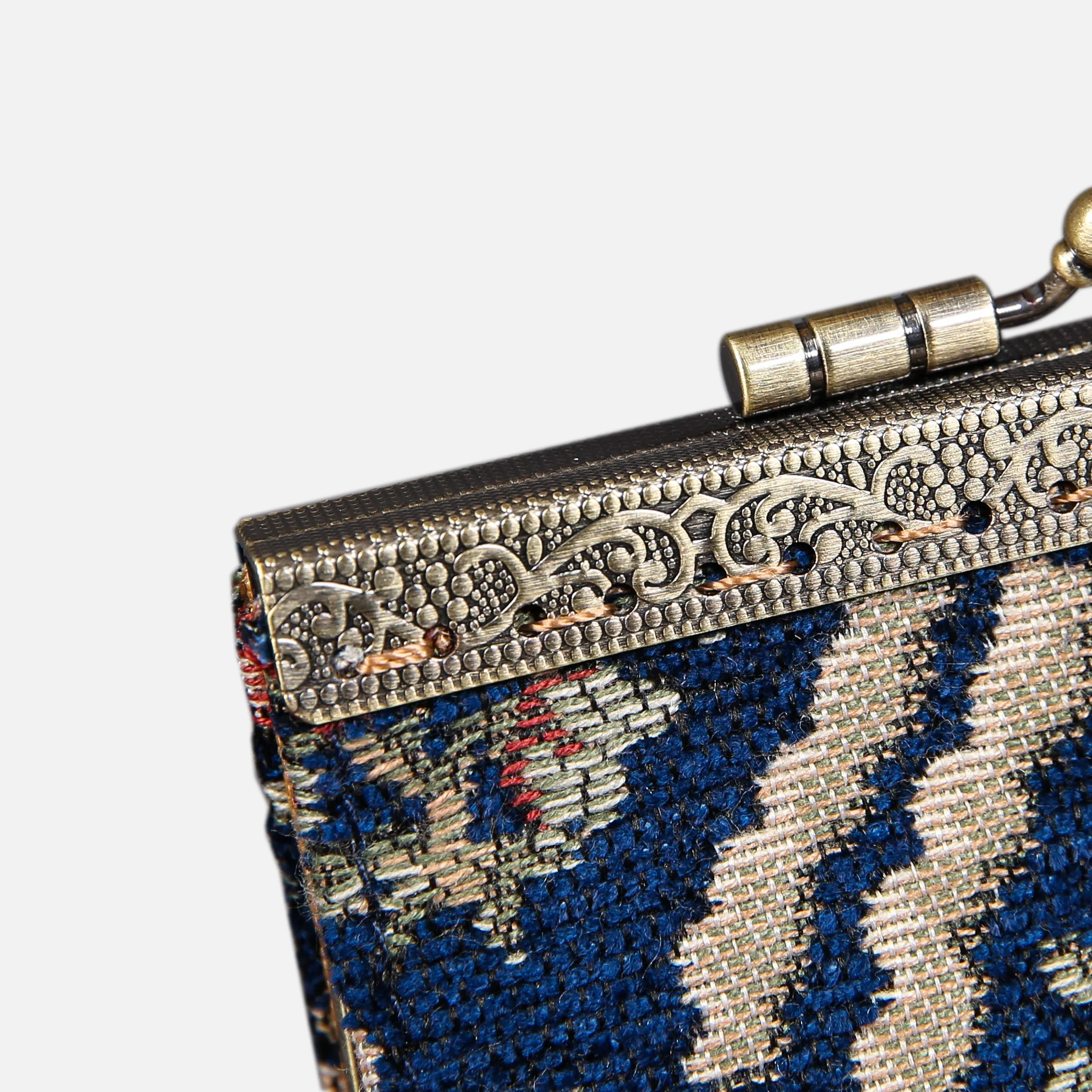 Traditional Blue Card Wallet - Image 8