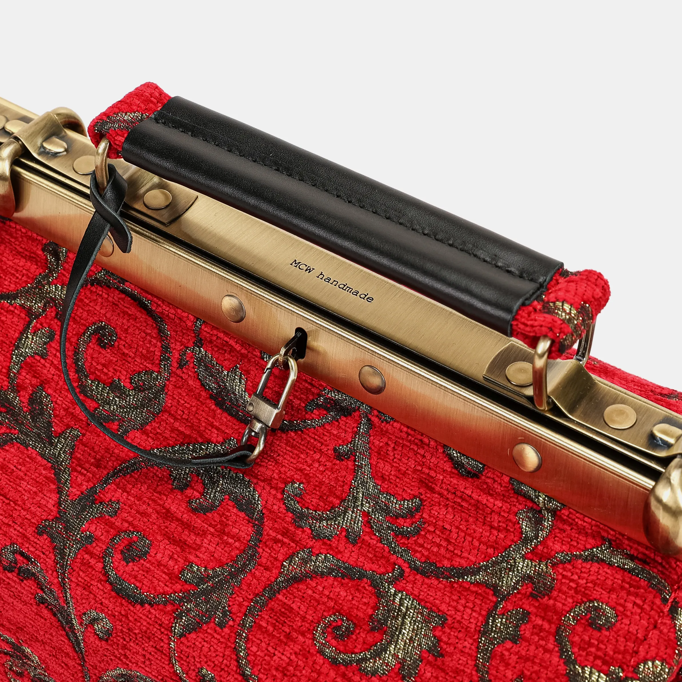 Vintage Scroll Red Vivienne Carpet Purse Gladstone Bag - Image 7