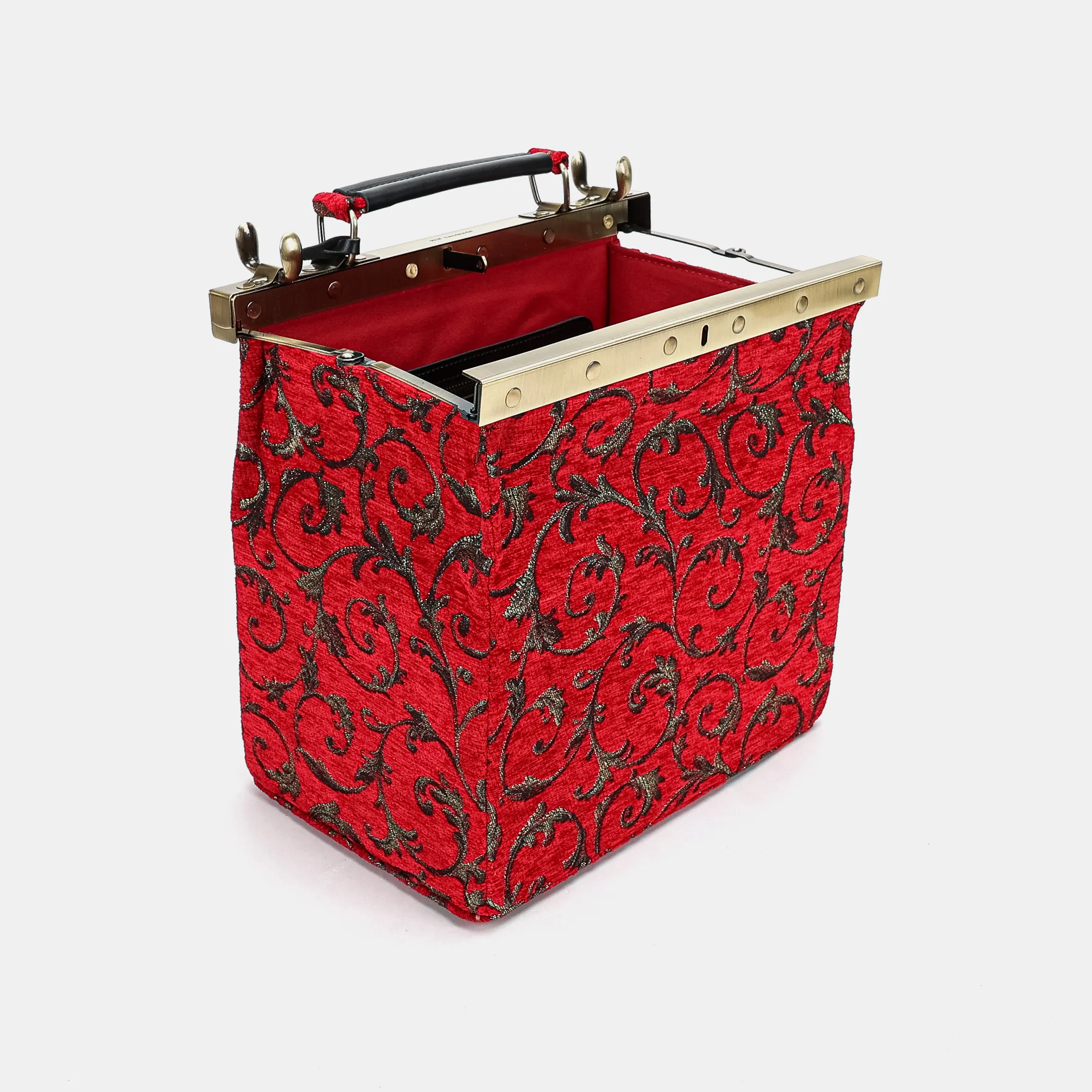 Vintage Scroll Red Vivienne Carpet Purse Gladstone Bag - Image 9